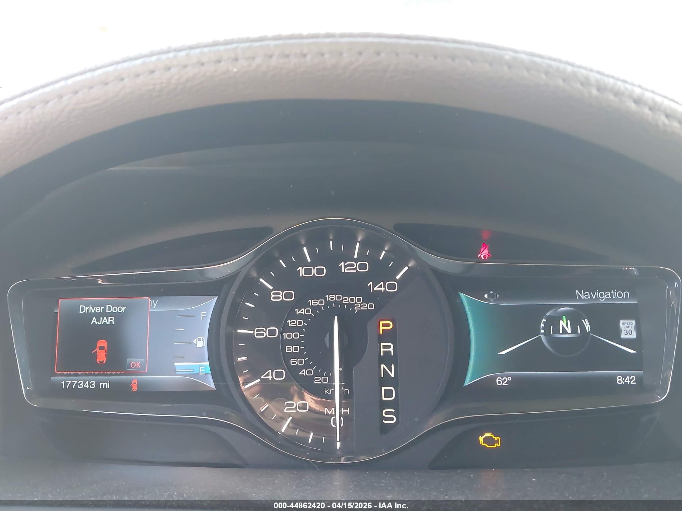 2014 Lincoln Mkx   White vin: 2LMDJ6JK5EBL14847