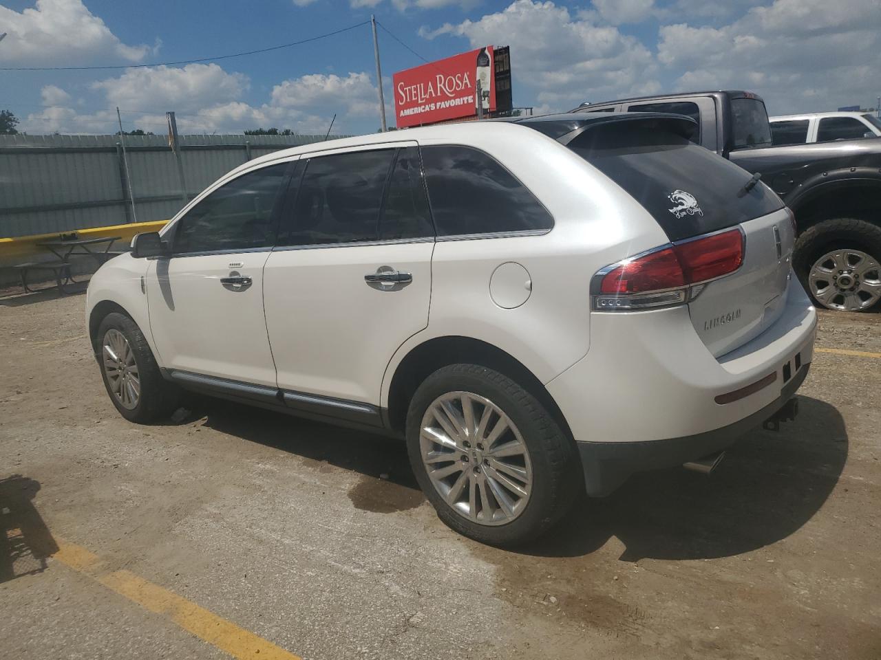 2015 Lincoln Mkx Белый vin: 2LMDJ6JK5FBL24764