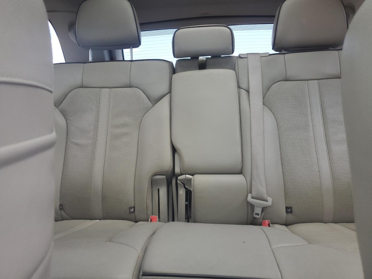 2015 Lincoln Mkx Белый vin: 2LMDJ6JK5FBL24764
