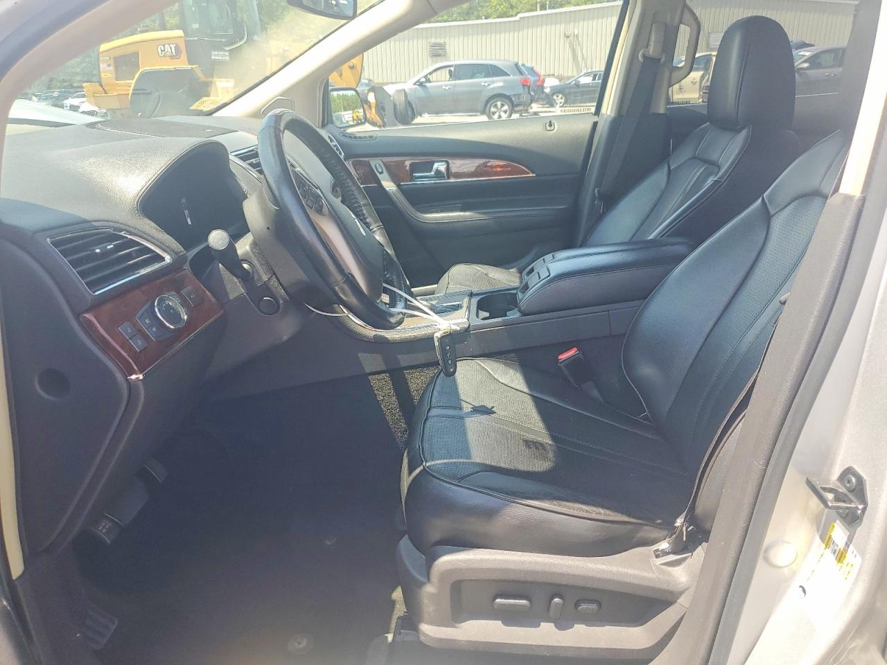 2011 Lincoln Mkx Silver vin: 2LMDJ6JK6BBJ28441
