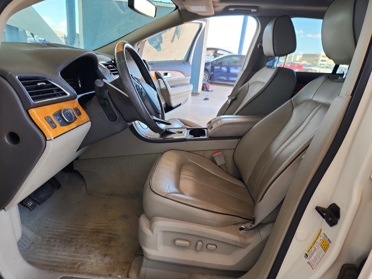 2012 Lincoln Mkx White vin: 2LMDJ6JK6CBL12439