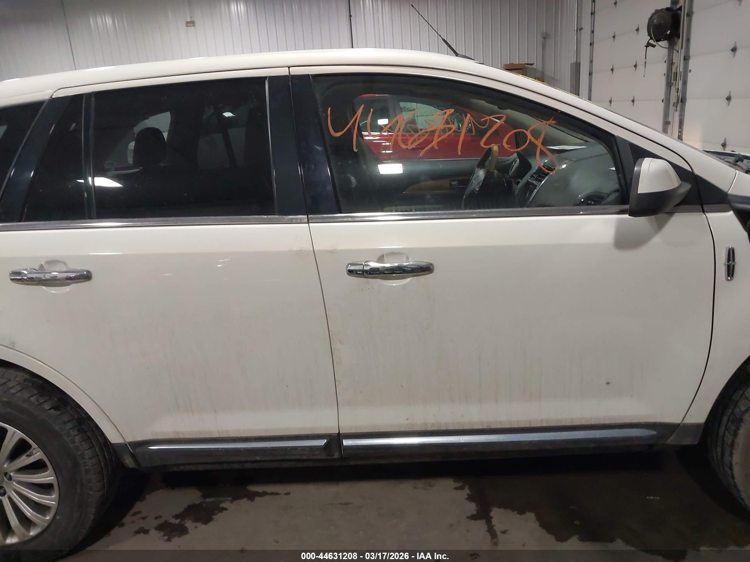 2012 Lincoln Mkx   White vin: 2LMDJ6JK6CBL13168