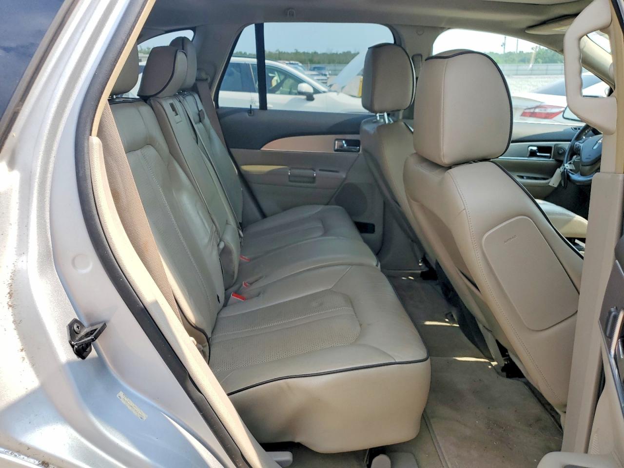 2013 Lincoln Mkx Silver vin: 2LMDJ6JK6DBL22678