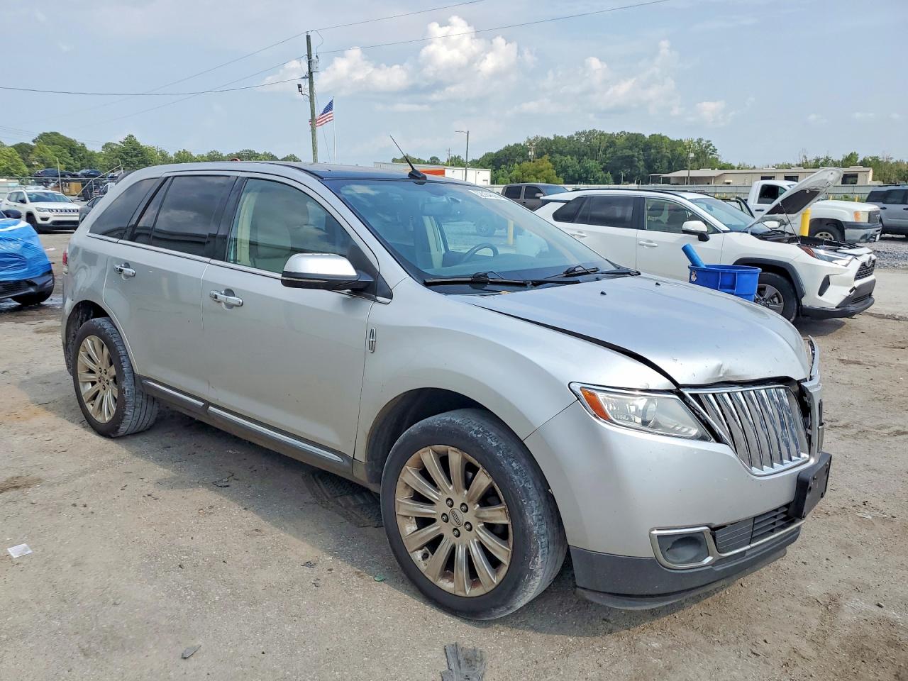 2013 Lincoln Mkx Silver vin: 2LMDJ6JK6DBL22678