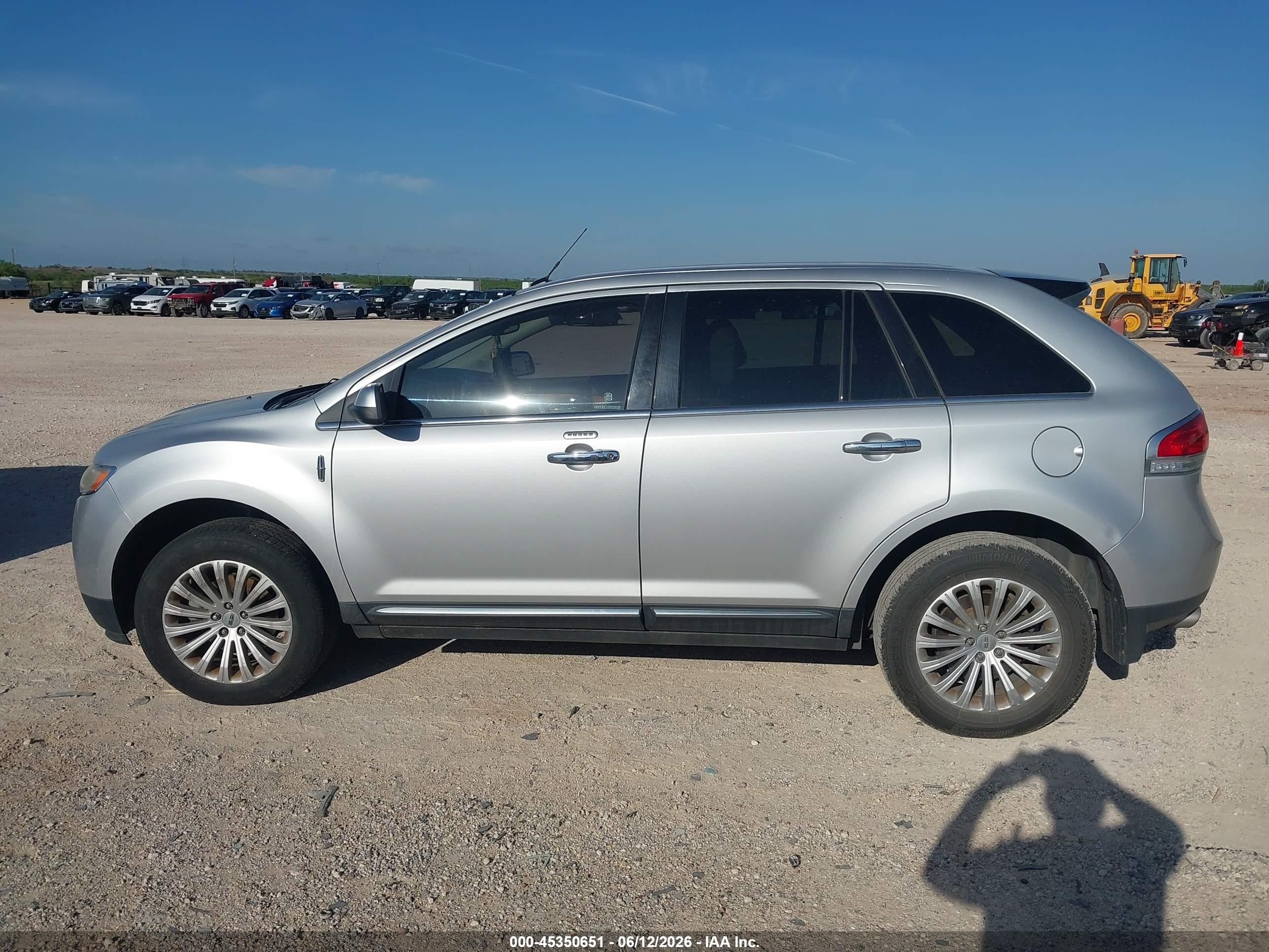 2013 Lincoln Mkx Silver vin: 2LMDJ6JK6DBL39075