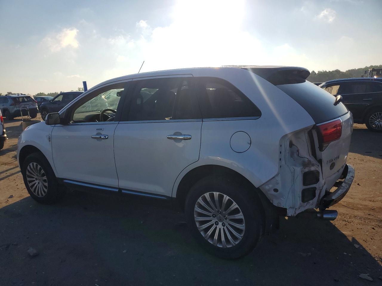 2014 Lincoln Mkx White vin: 2LMDJ6JK6EBL00357