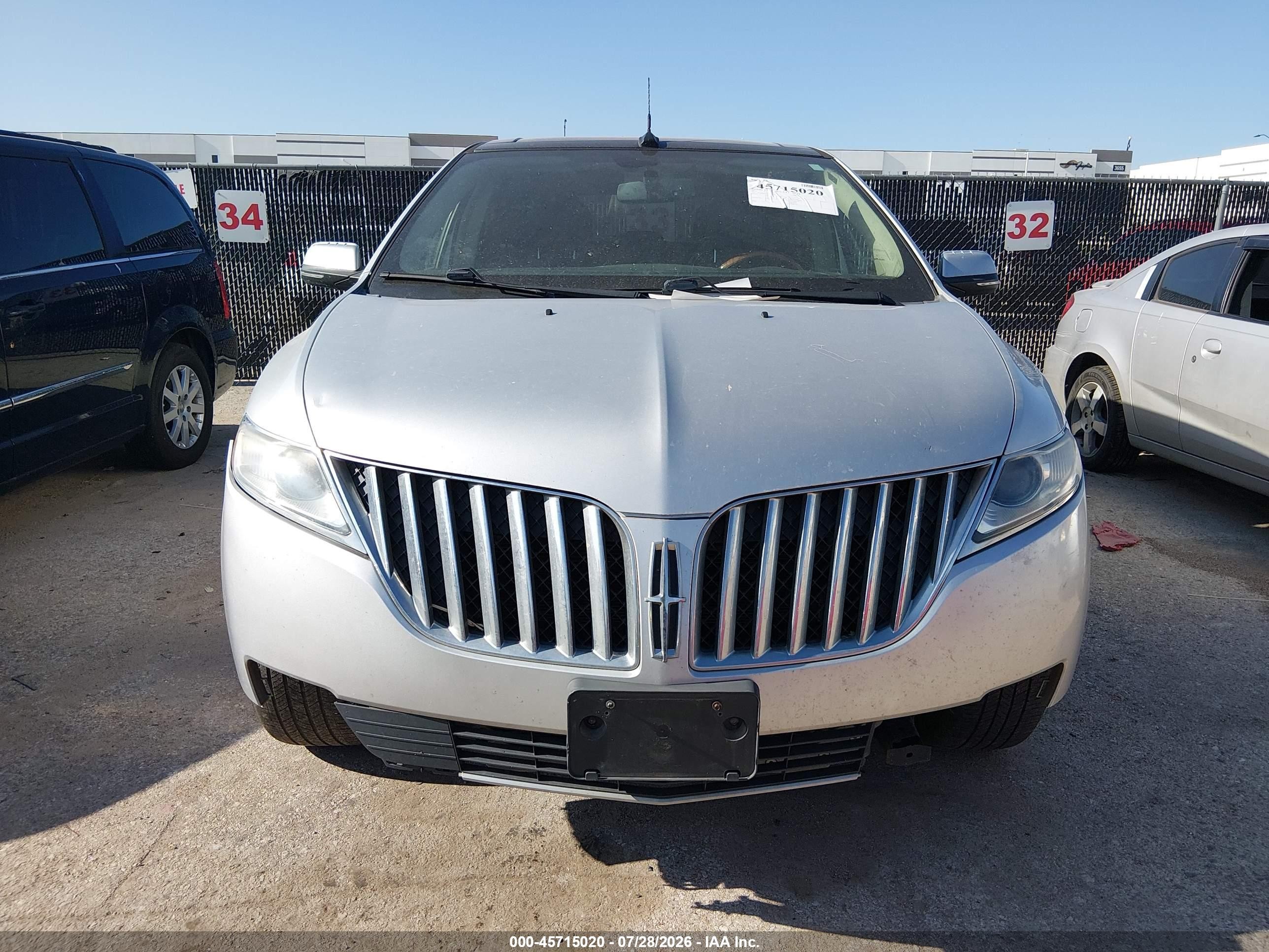 2014 Lincoln Mkx   Silver vin: 2LMDJ6JK6EBL17126