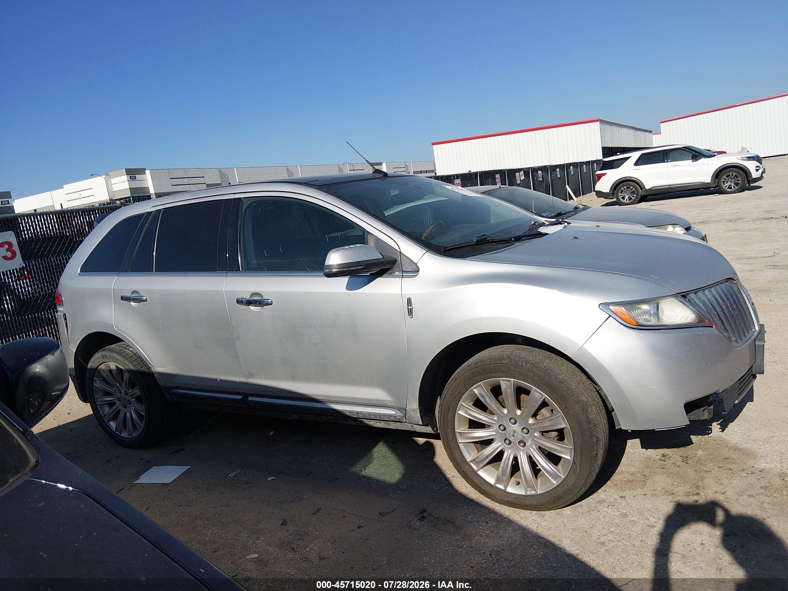 2014 Lincoln Mkx   Silver vin: 2LMDJ6JK6EBL17126