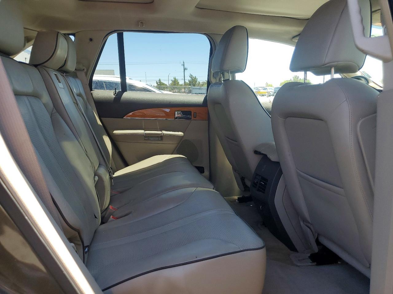 2011 Lincoln Mkx Brown vin: 2LMDJ6JK7BBJ25810