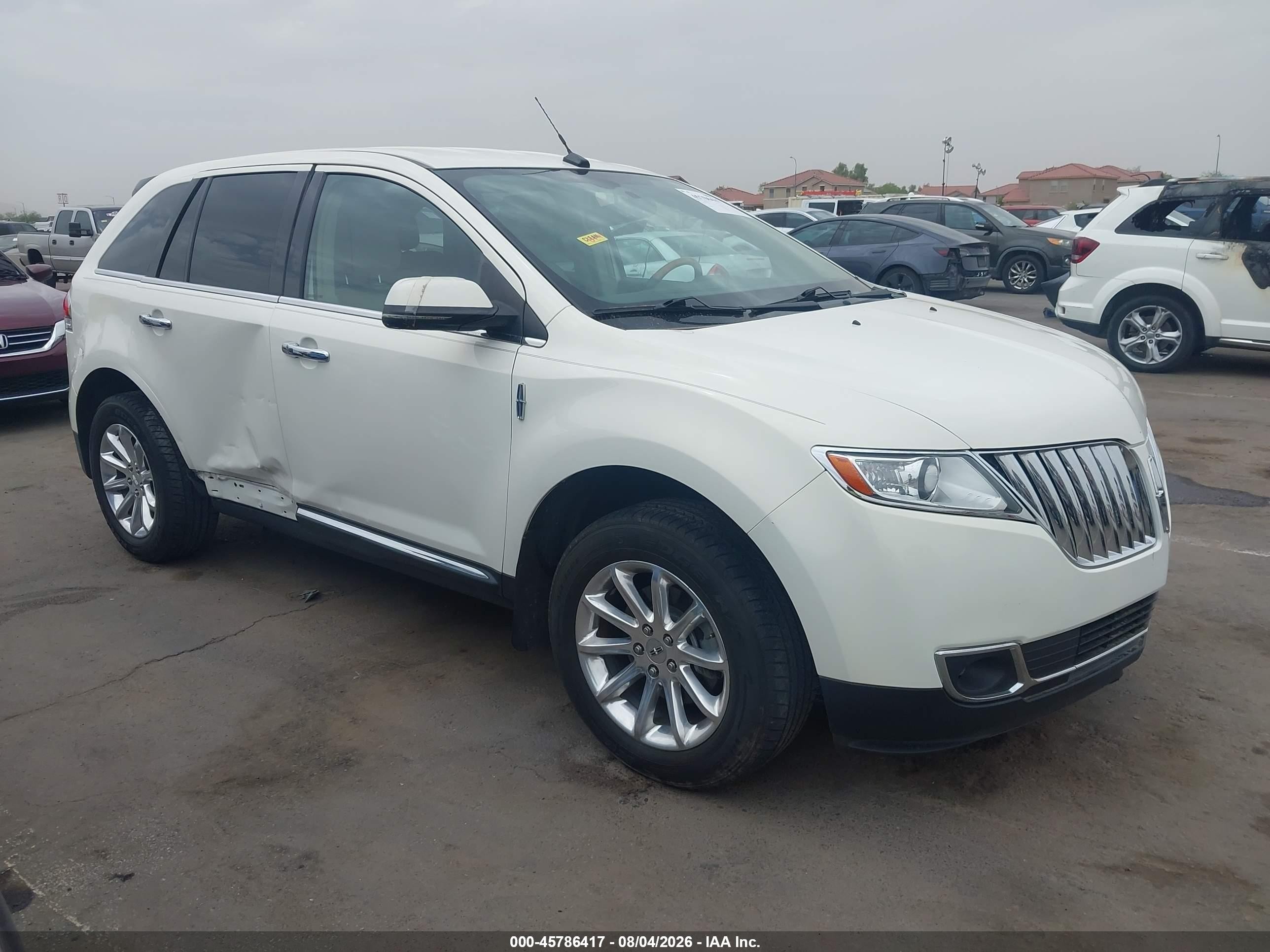 2013 Lincoln Mkx   White vin: 2LMDJ6JK7DBL00642