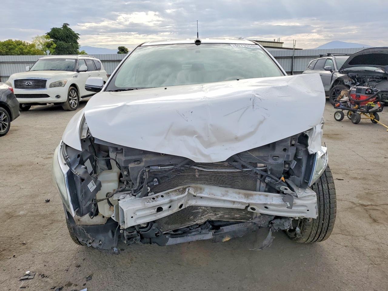 2013 Lincoln Mkx Белый vin: 2LMDJ6JK7DBL38565