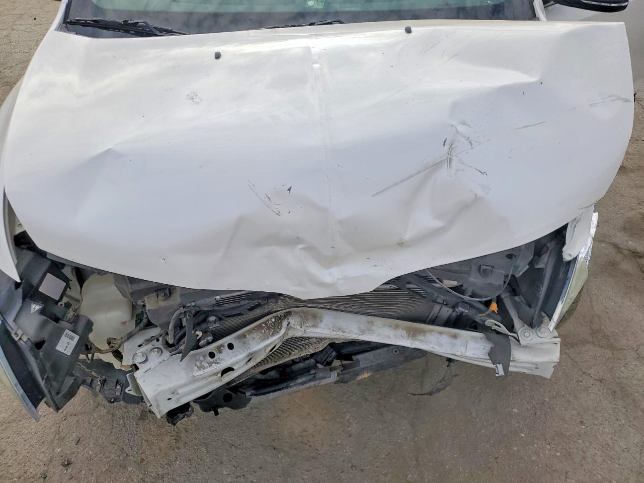 2013 Lincoln Mkx Белый vin: 2LMDJ6JK7DBL38565
