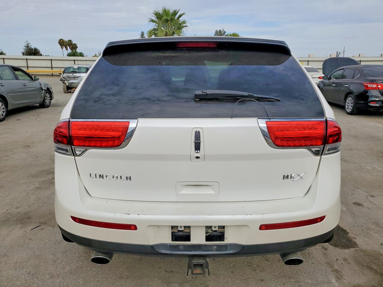 2013 Lincoln Mkx Белый vin: 2LMDJ6JK7DBL38565