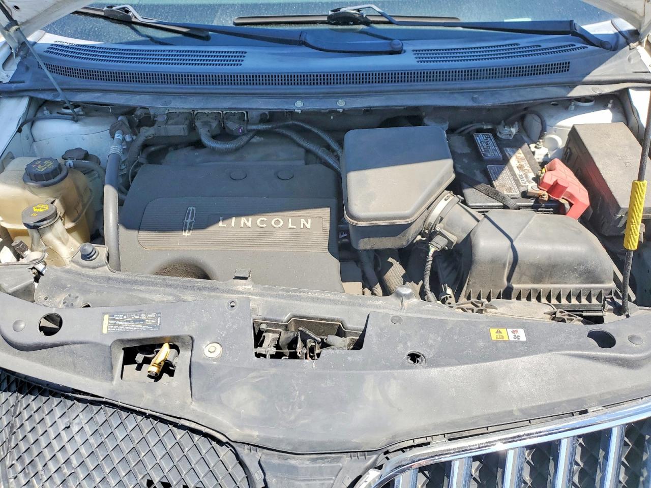 2014 Lincoln Mkx Белый vin: 2LMDJ6JK8EBL14857
