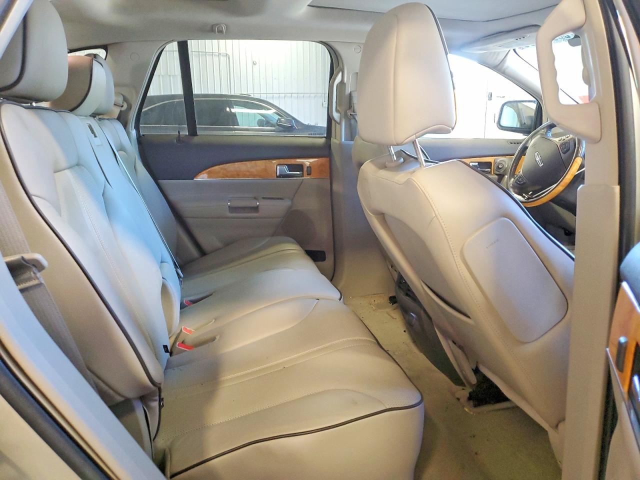 2011 Lincoln Mkx Tan vin: 2LMDJ6JK9BBJ09317