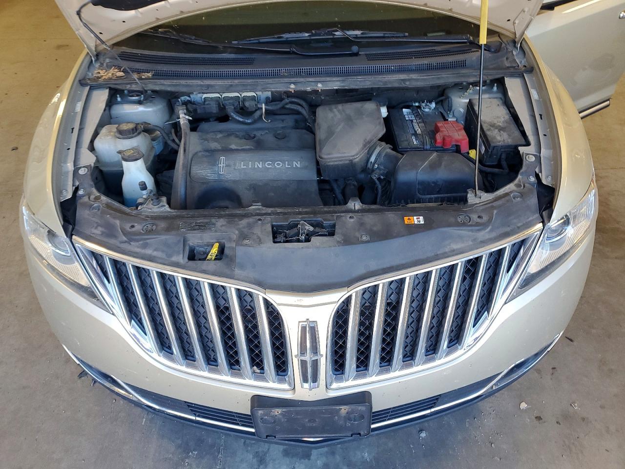 2011 Lincoln Mkx Tan vin: 2LMDJ6JK9BBJ09317