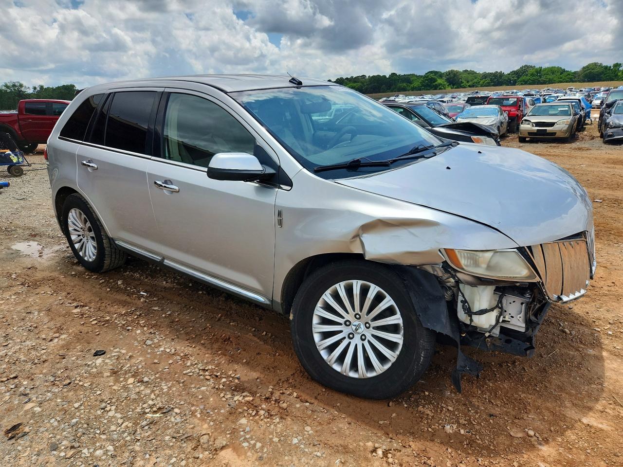 2011 Lincoln Mkx Silver vin: 2LMDJ6JK9BBJ30457