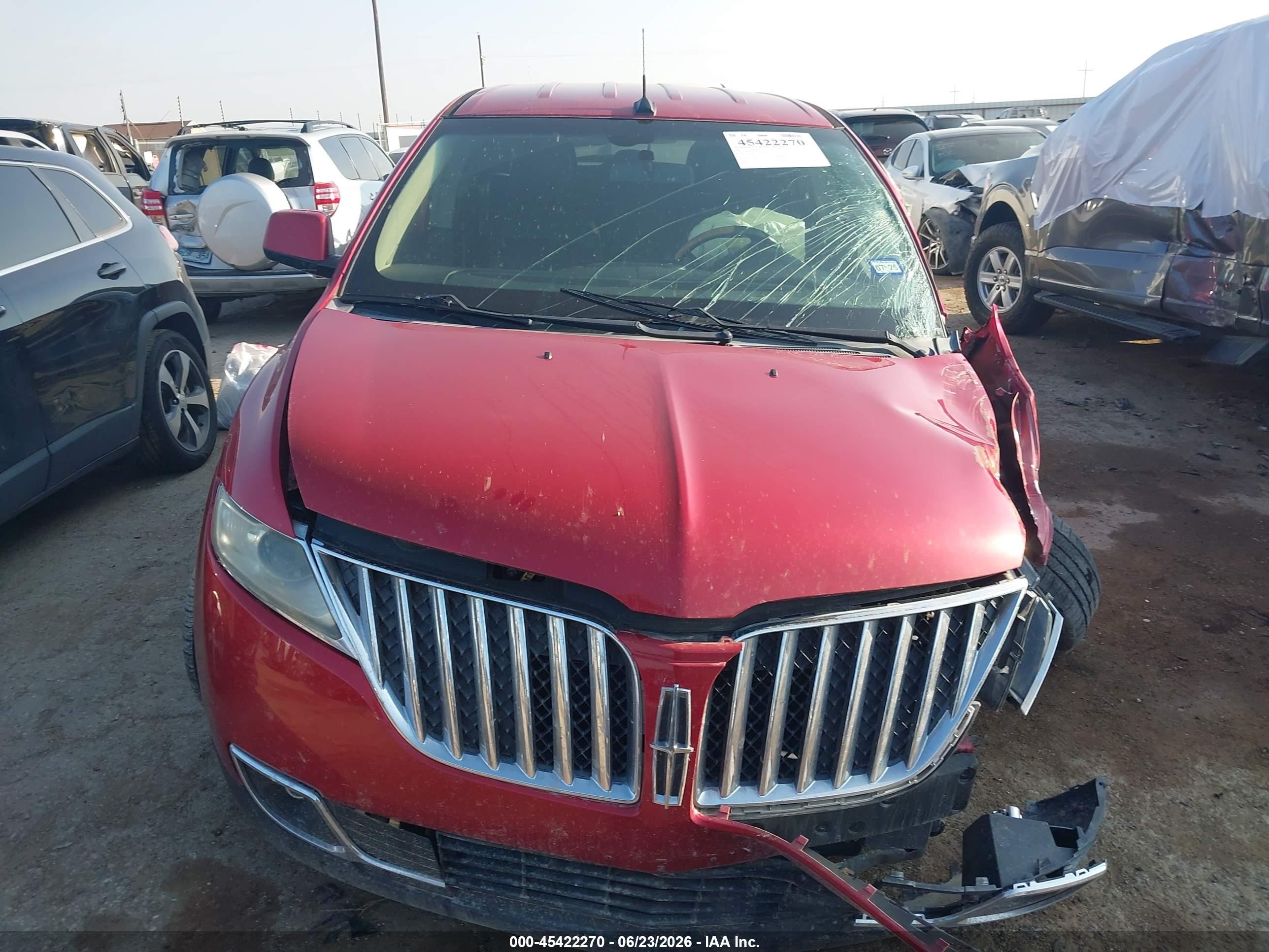 2011 Lincoln Mkx   Maroon vin: 2LMDJ6JKXBBJ00173