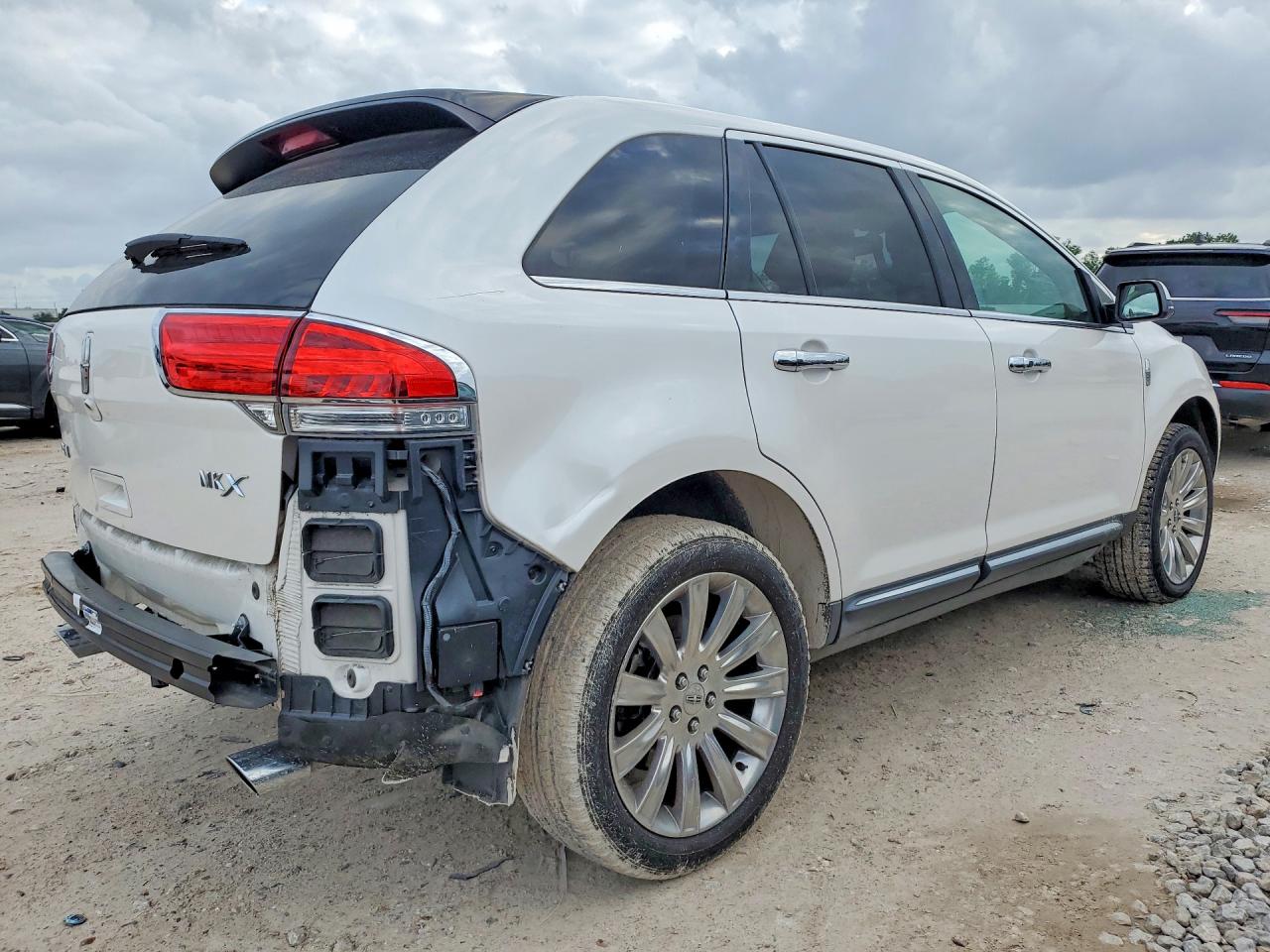 2015 Lincoln Mkx White vin: 2LMDJ6JKXFBL22783