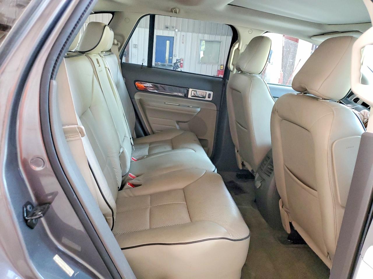 2010 Lincoln Mkx Charcoal vin: 2LMDJ8JC2ABJ25149