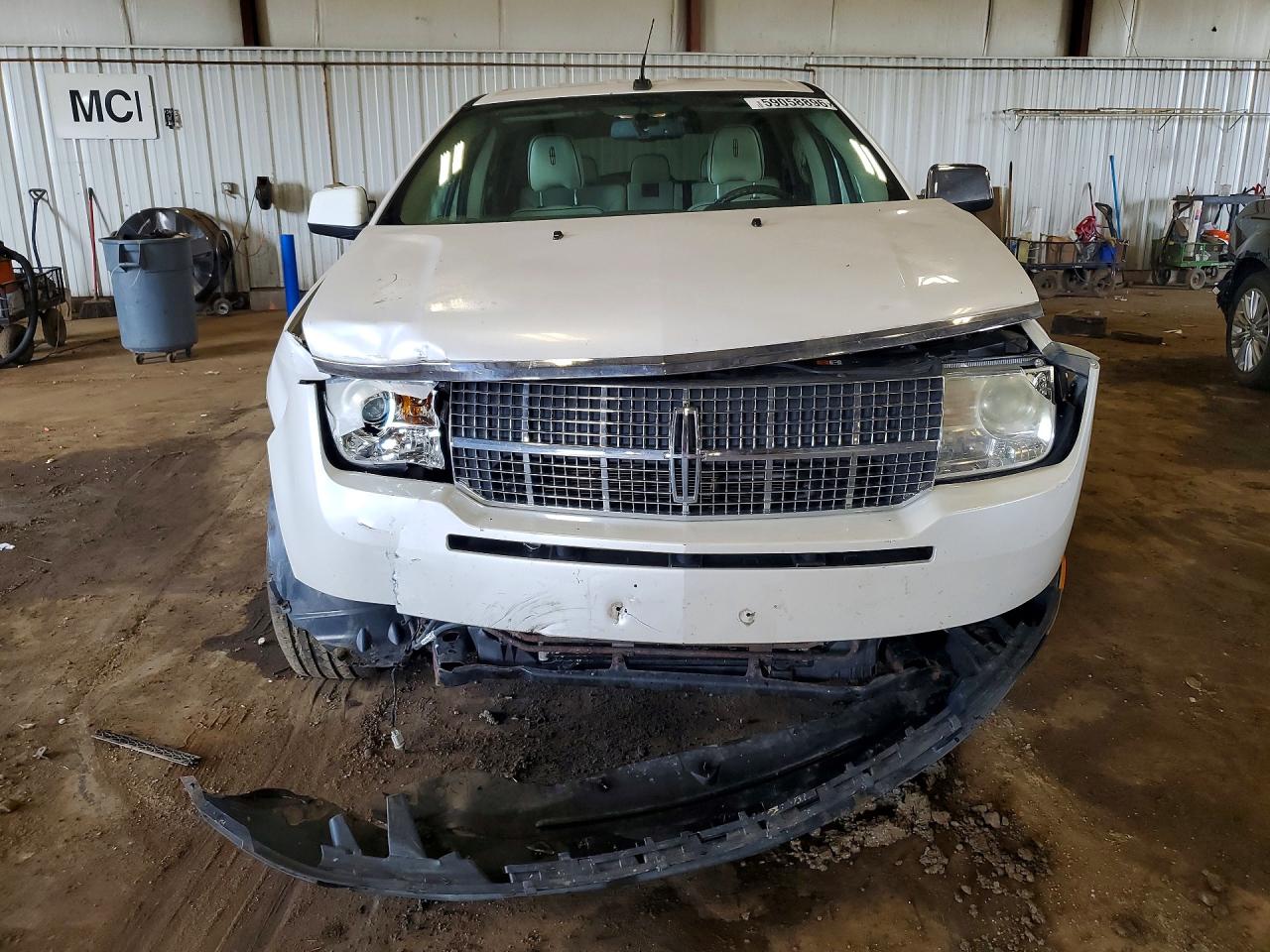 2010 Lincoln Mkx White vin: 2LMDJ8JC2ABJ26897