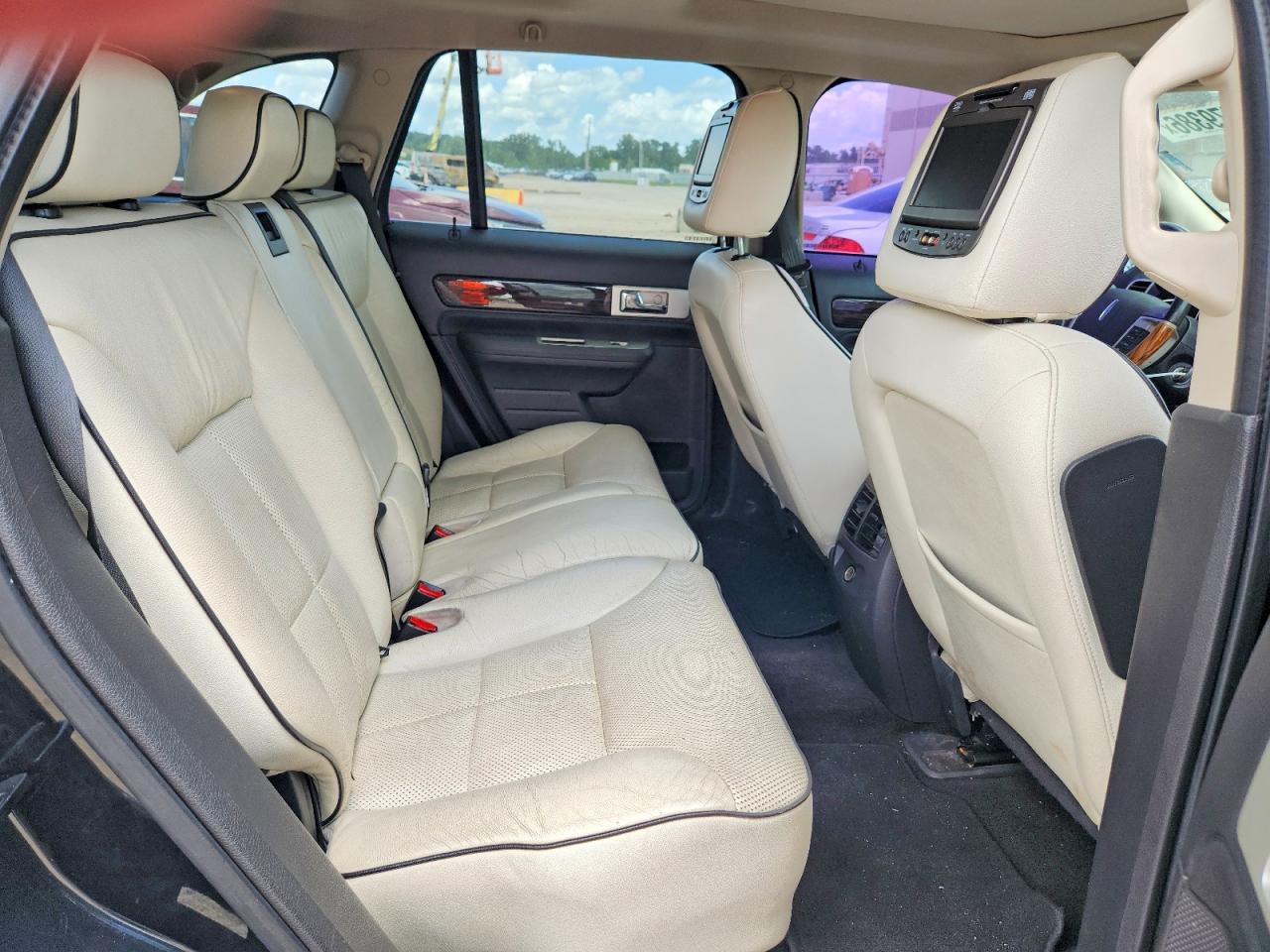 2010 Lincoln Mkx Black vin: 2LMDJ8JC2ABJ28469