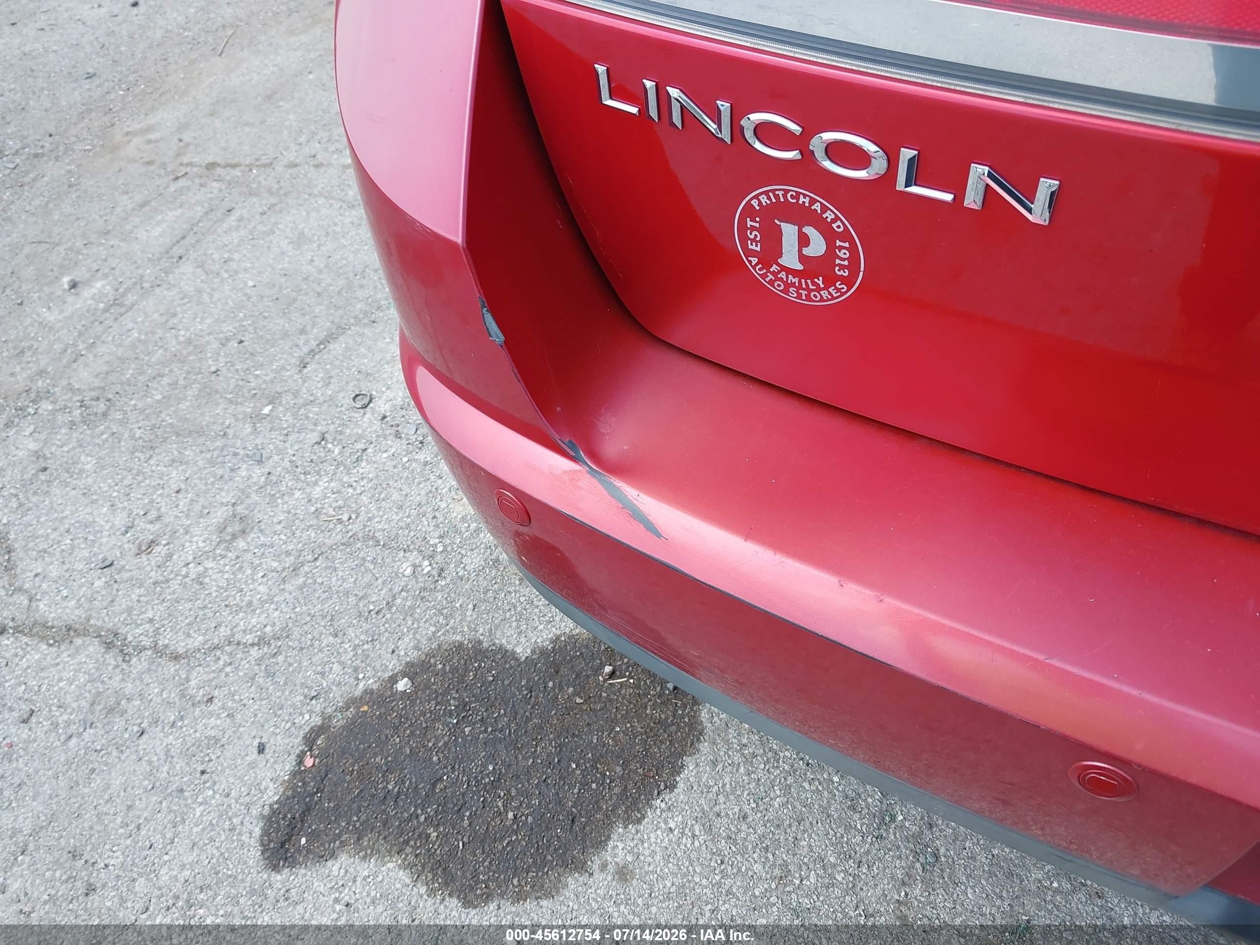 2010 Lincoln Mkx   Burgundy vin: 2LMDJ8JC4ABJ02259
