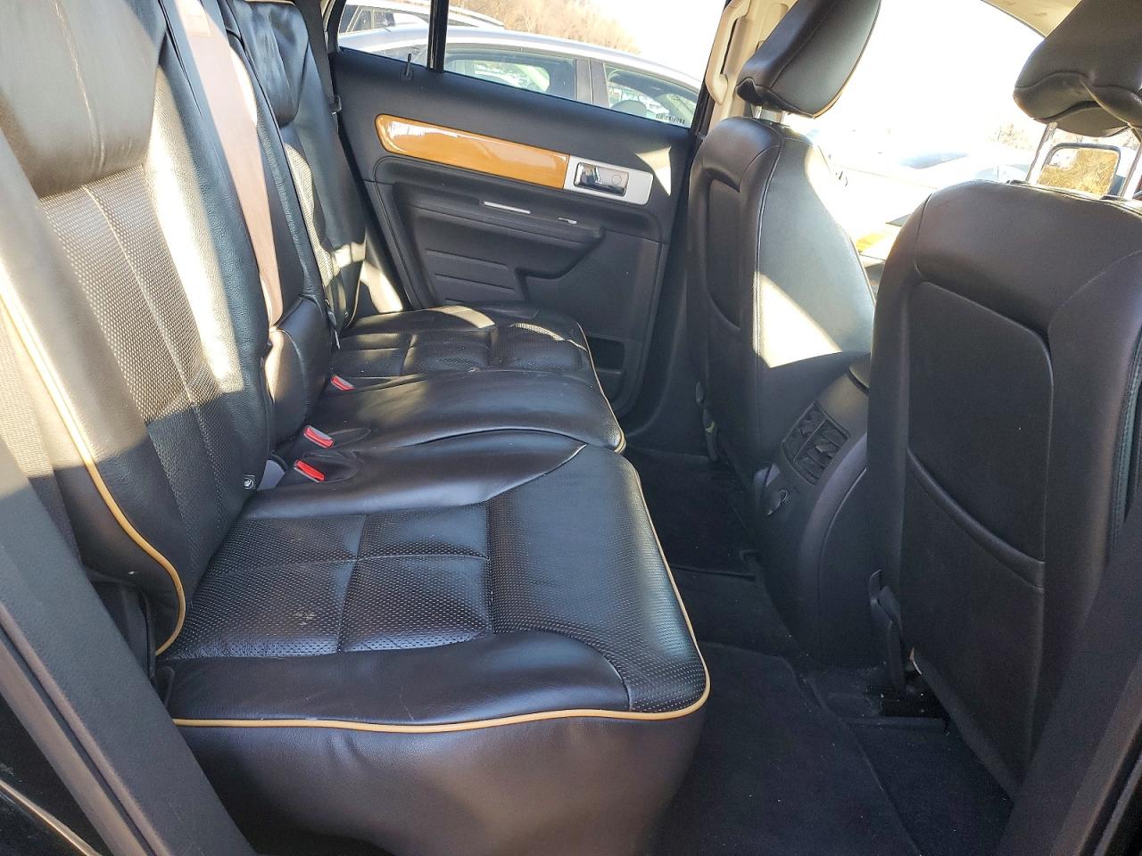 2010 Lincoln Mkx Black vin: 2LMDJ8JC4ABJ04951