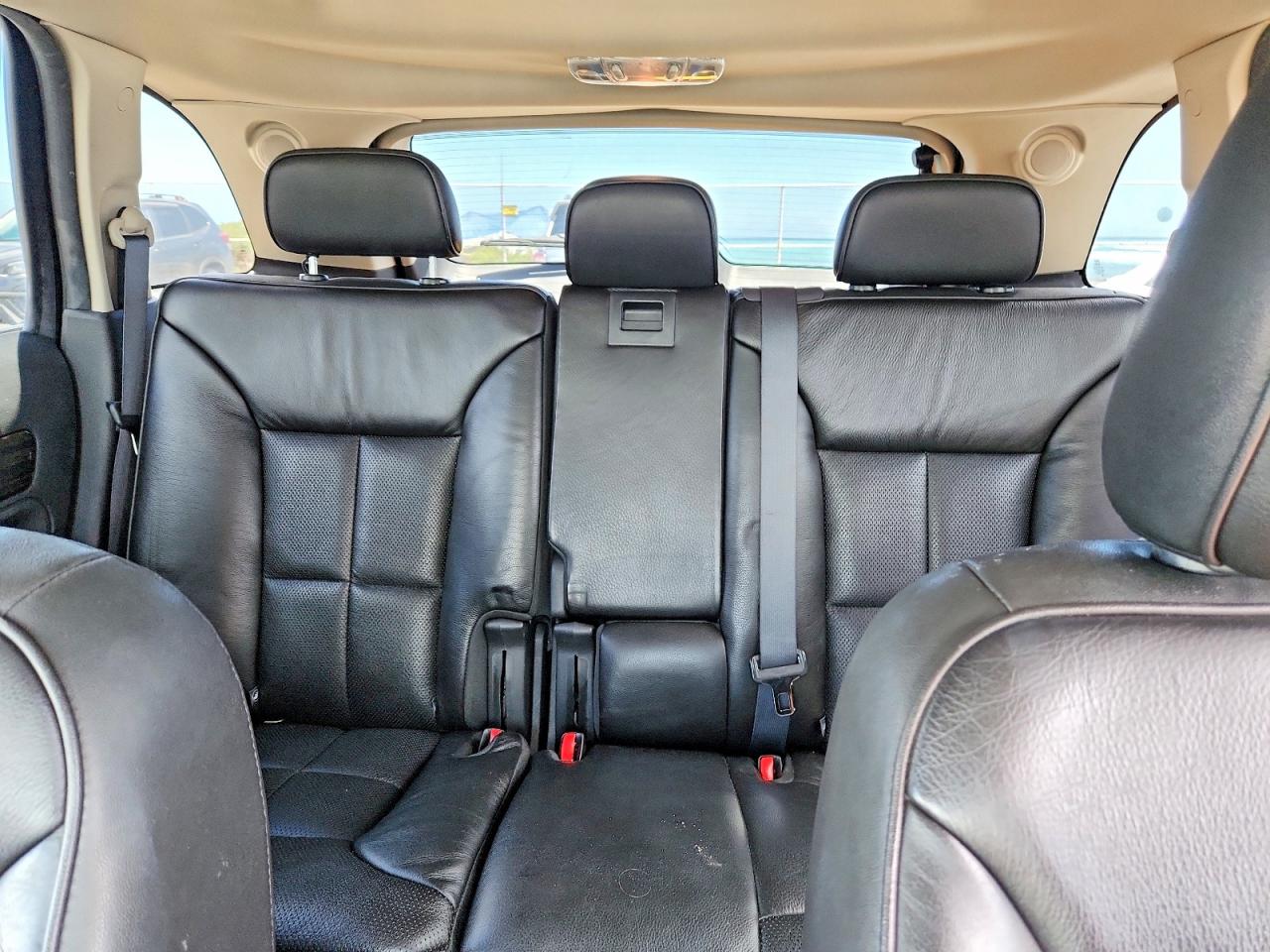 2010 Lincoln Mkx Black vin: 2LMDJ8JC4ABJ16873