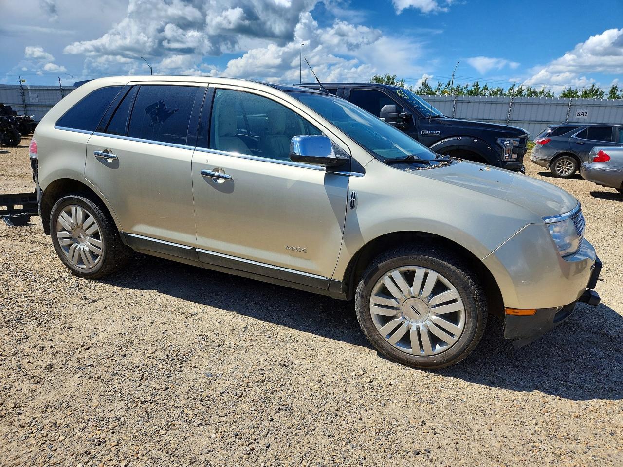 2010 Lincoln Mkx Gold vin: 2LMDJ8JC6ABJ00366