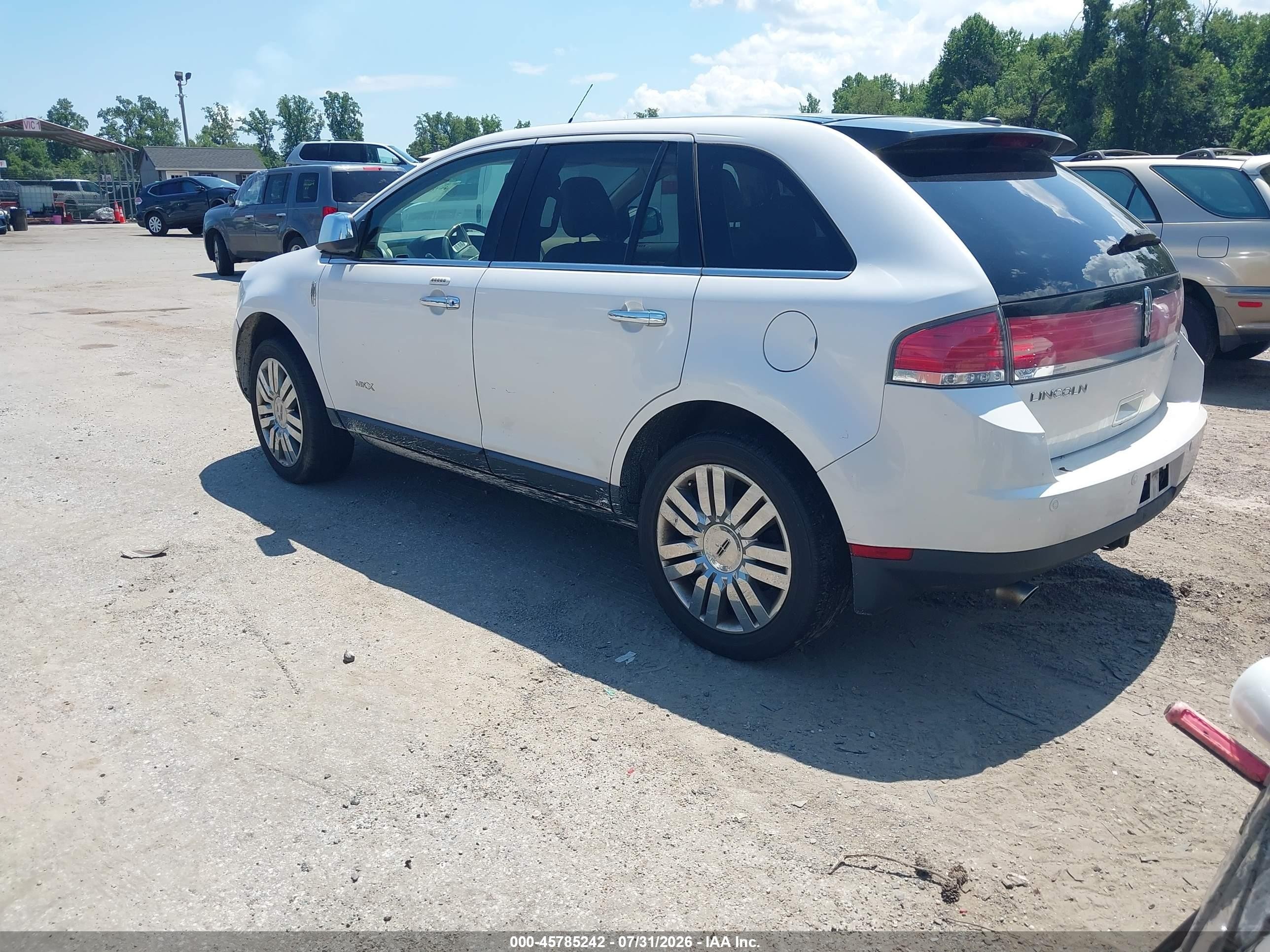 2010 Lincoln Mkx   White vin: 2LMDJ8JC6ABJ07088