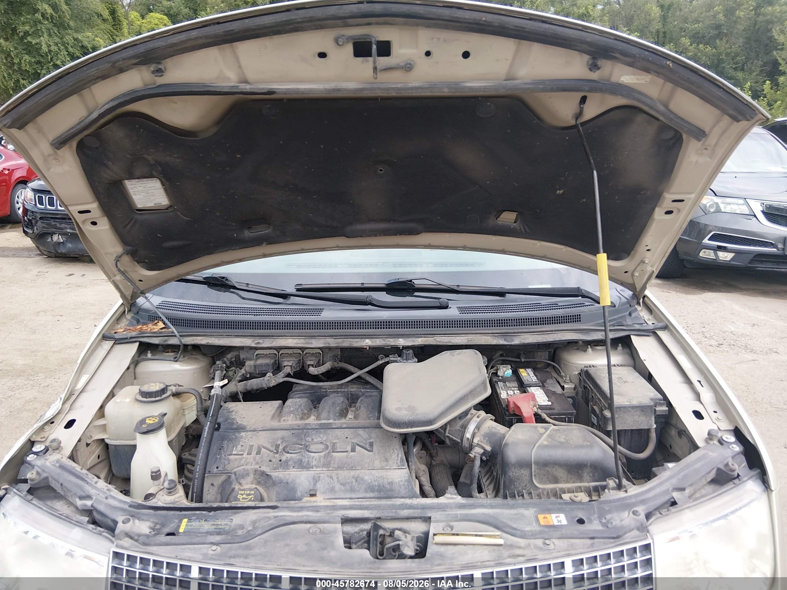 2010 Lincoln Mkx   Gold vin: 2LMDJ8JC6ABJ11982