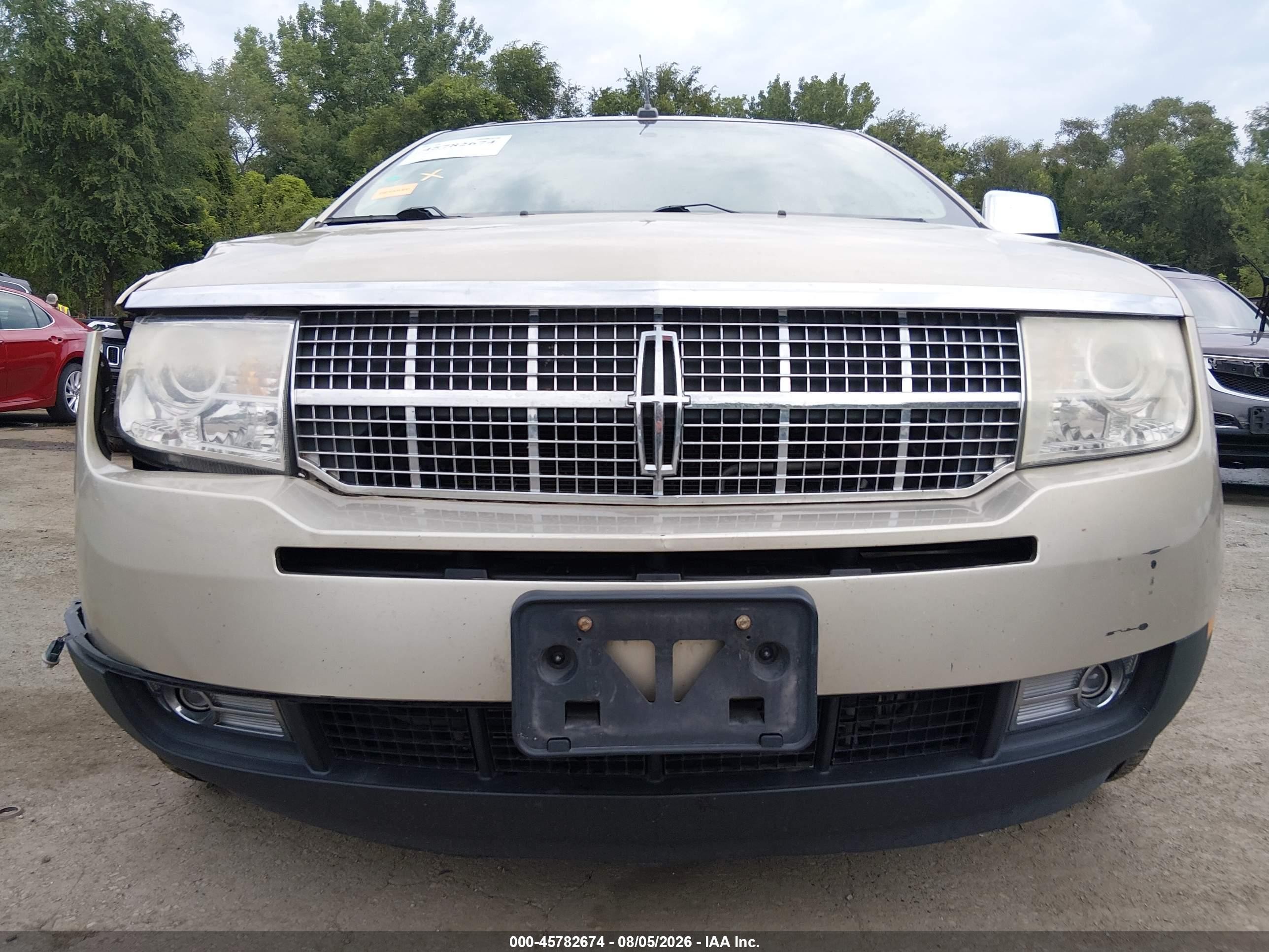 2010 Lincoln Mkx   Gold vin: 2LMDJ8JC6ABJ11982