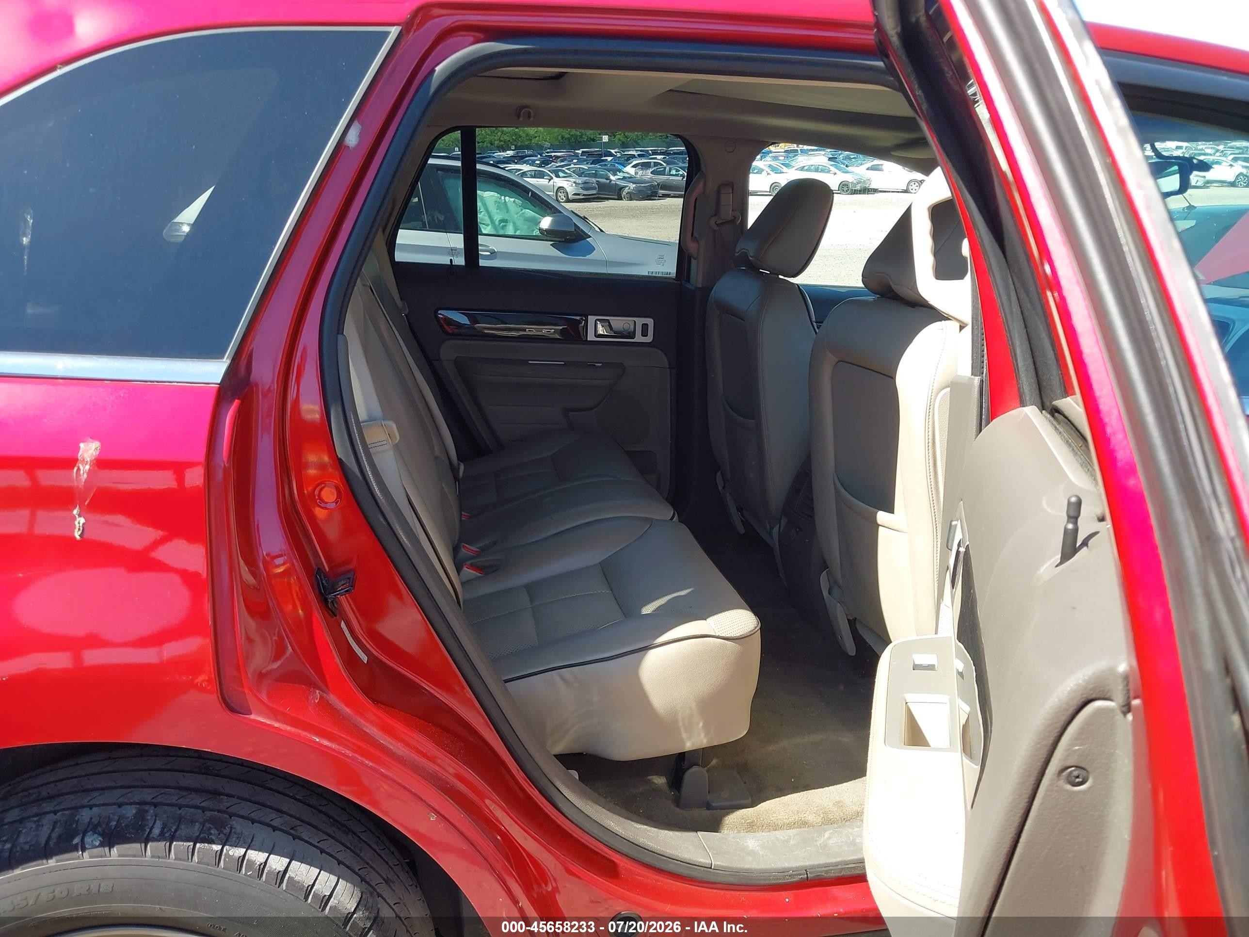 2010 Lincoln Mkx   Red vin: 2LMDJ8JC7ABJ24370
