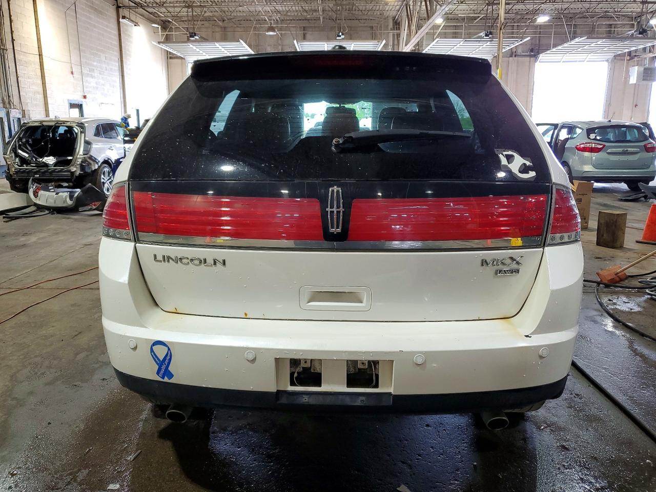 2010 Lincoln Mkx White vin: 2LMDJ8JCXABJ02167