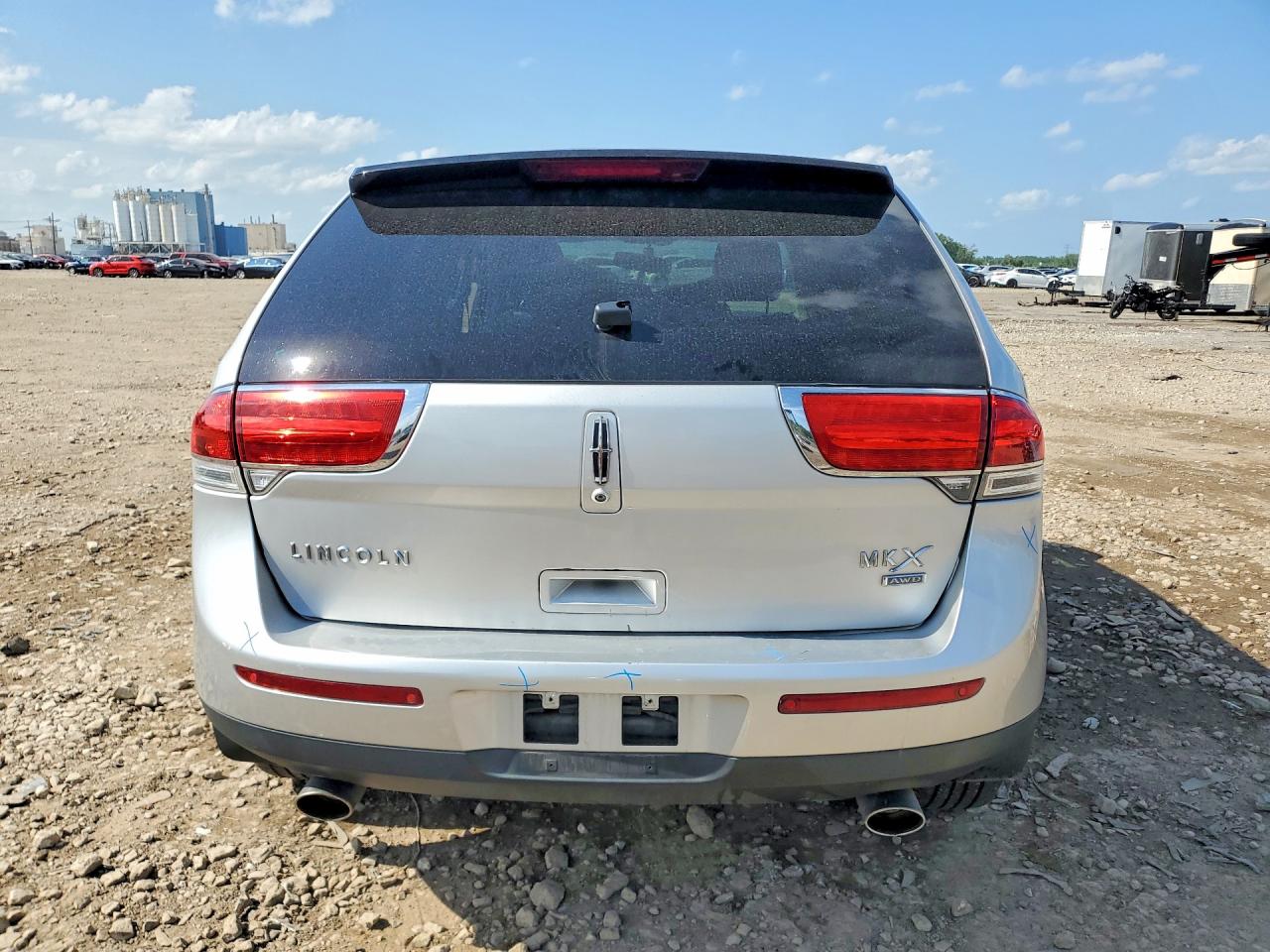 2011 Lincoln Mkx Silver vin: 2LMDJ8JK0BBJ26843