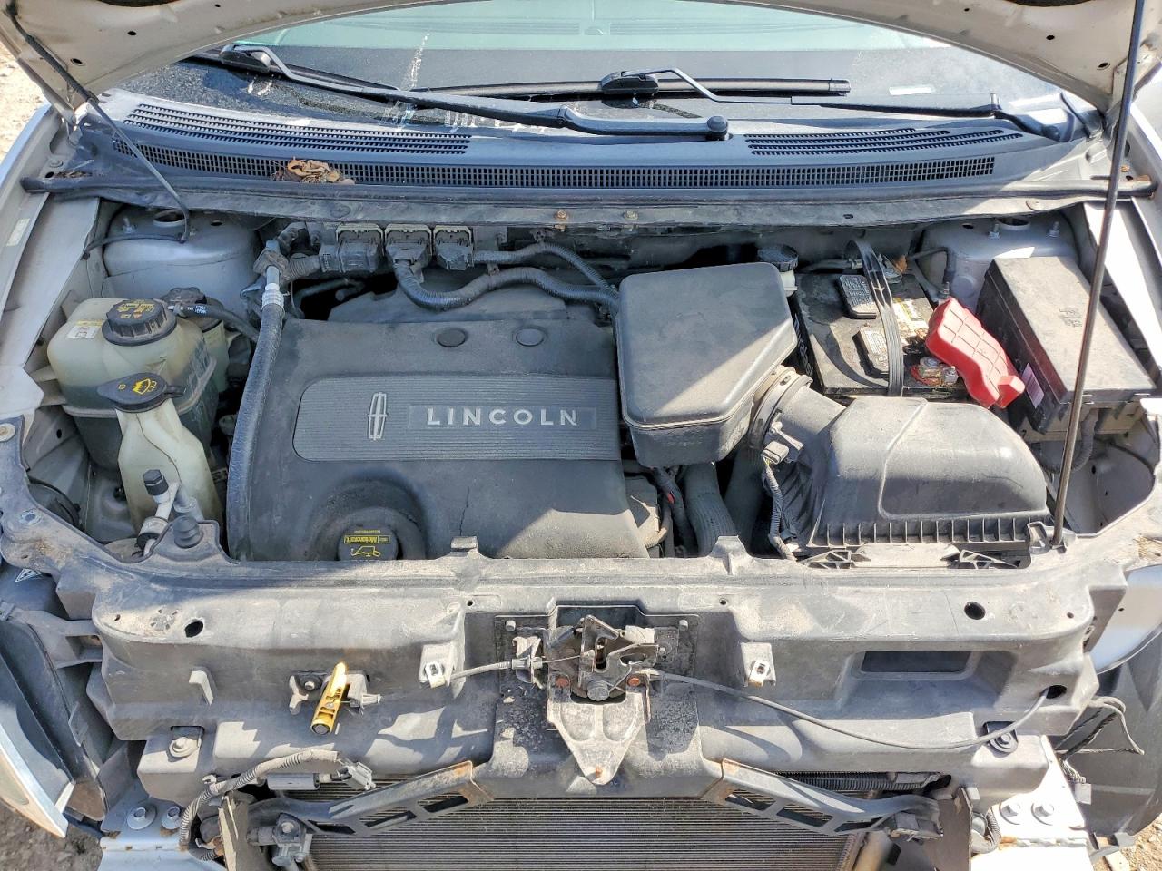 2011 Lincoln Mkx Silver vin: 2LMDJ8JK0BBJ26843