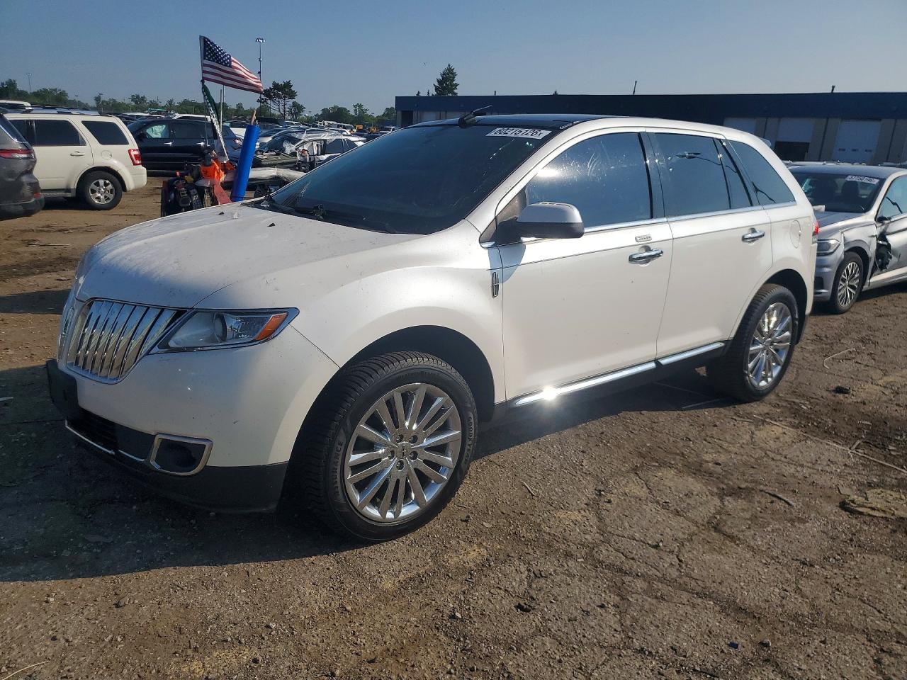 2011 Lincoln Mkx White vin: 2LMDJ8JK0BBJ30388