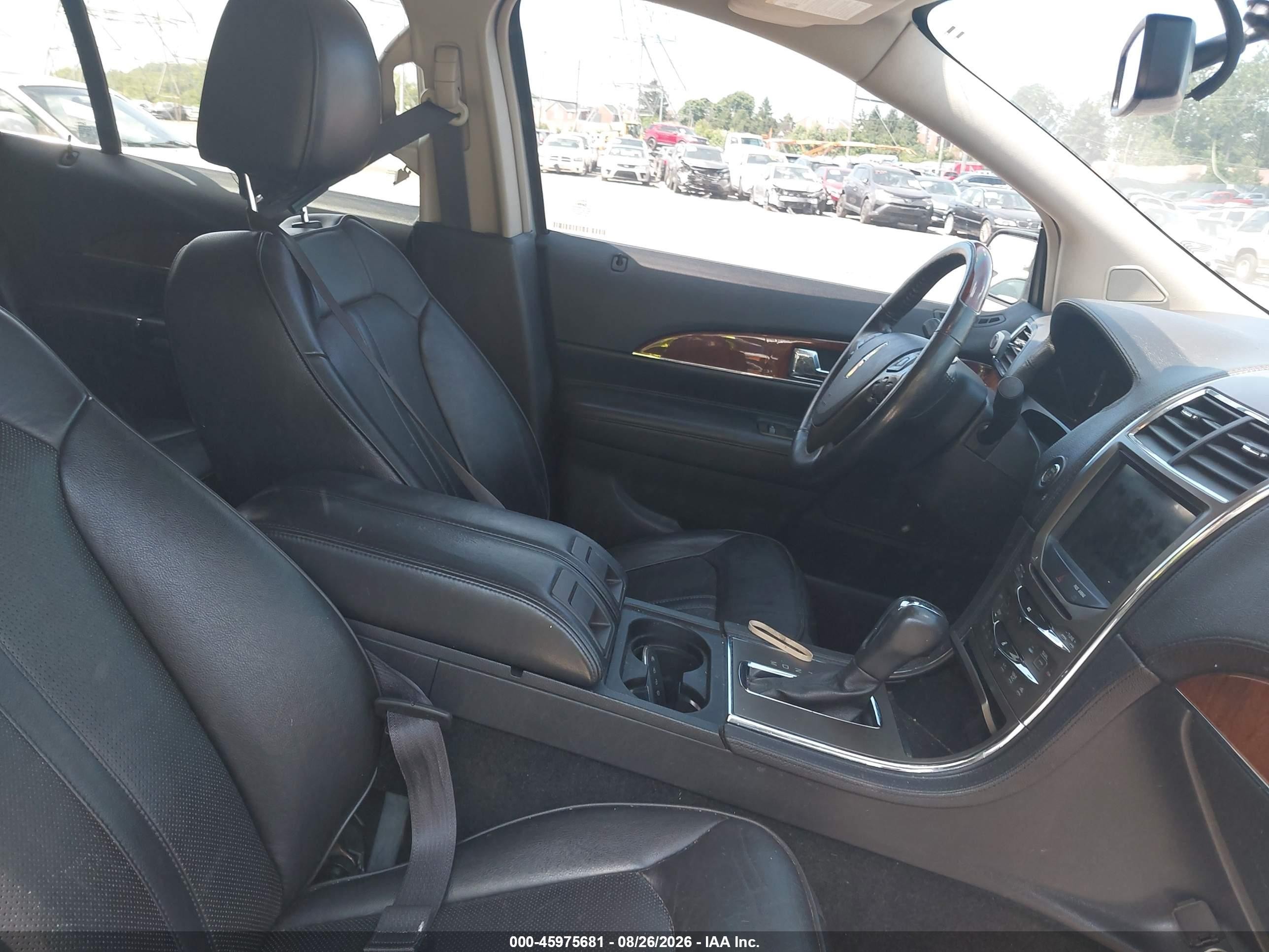2012 Lincoln Mkx   Silver vin: 2LMDJ8JK0CBL16188