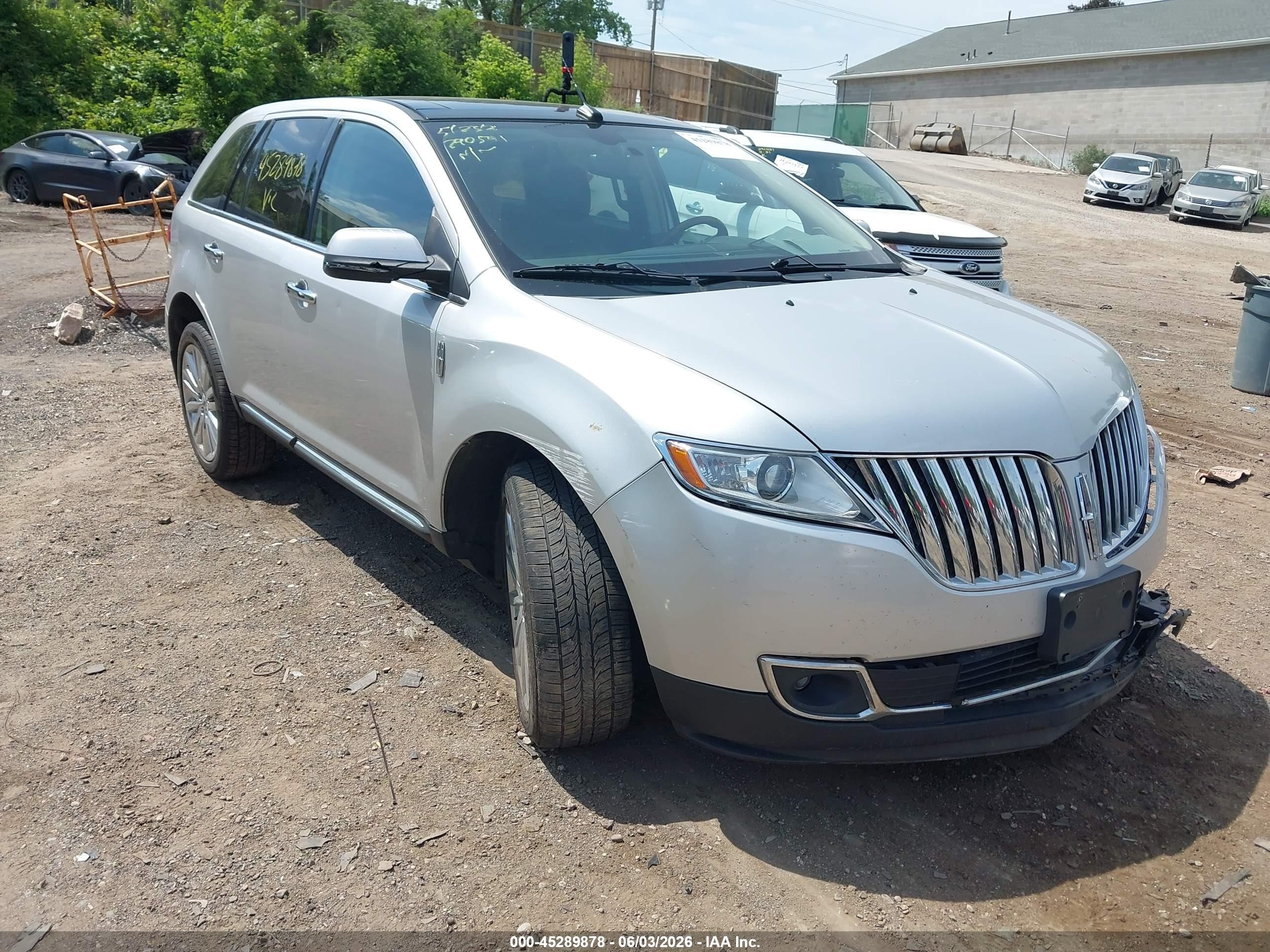 2013 Lincoln Mkx   Silver vin: 2LMDJ8JK0DBL37060