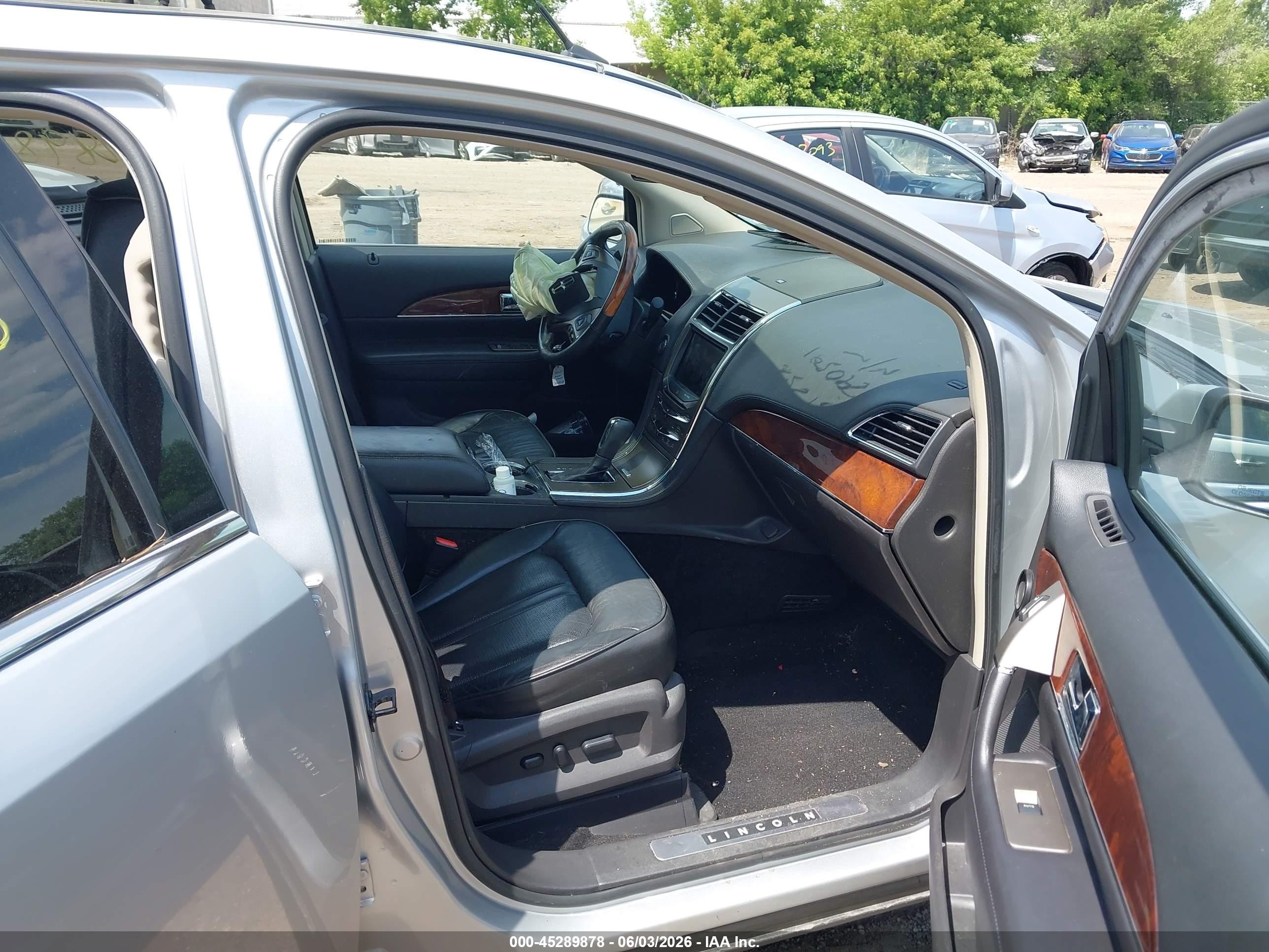 2013 Lincoln Mkx   Silver vin: 2LMDJ8JK0DBL37060
