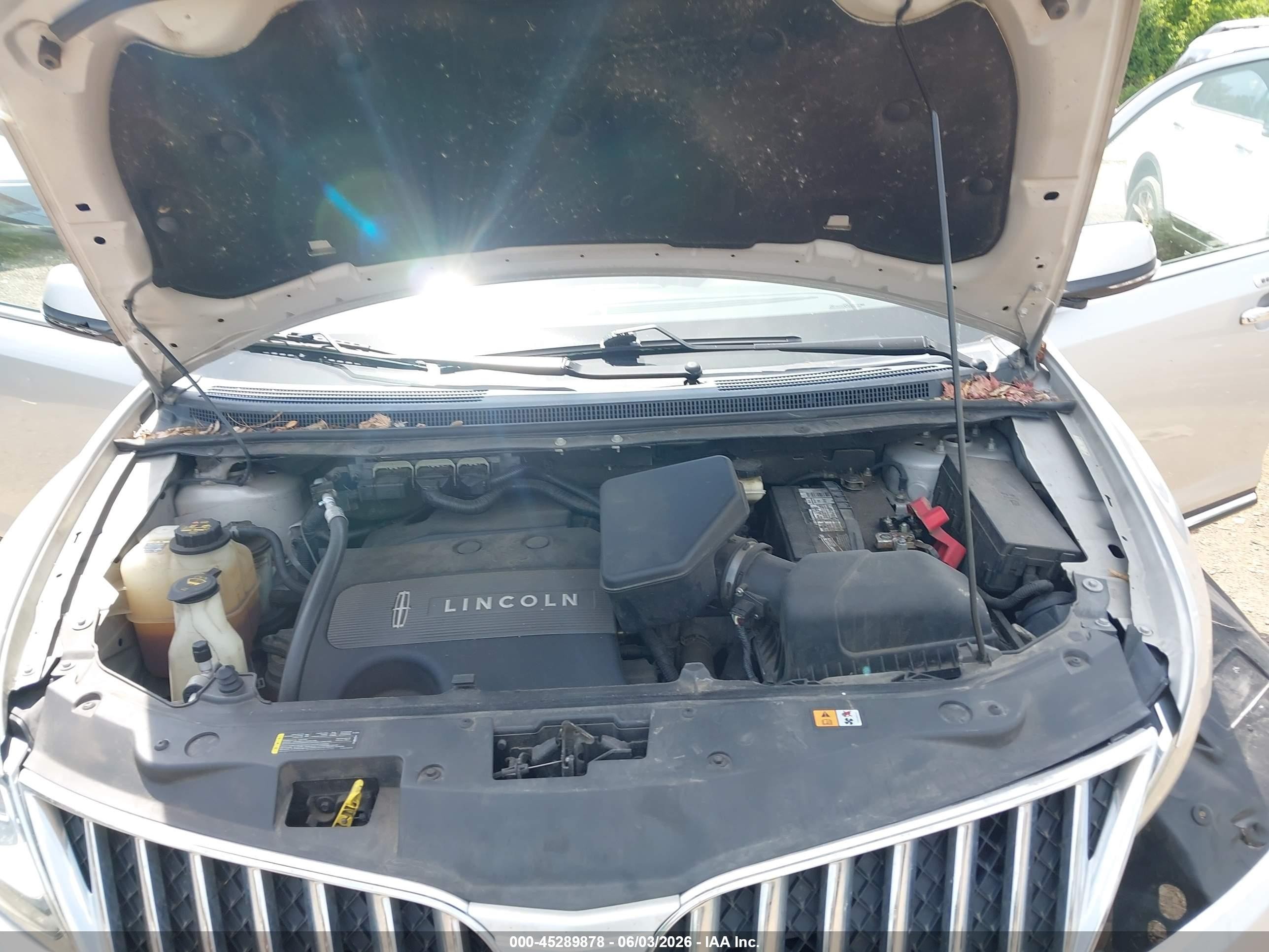 2013 Lincoln Mkx   Silver vin: 2LMDJ8JK0DBL37060