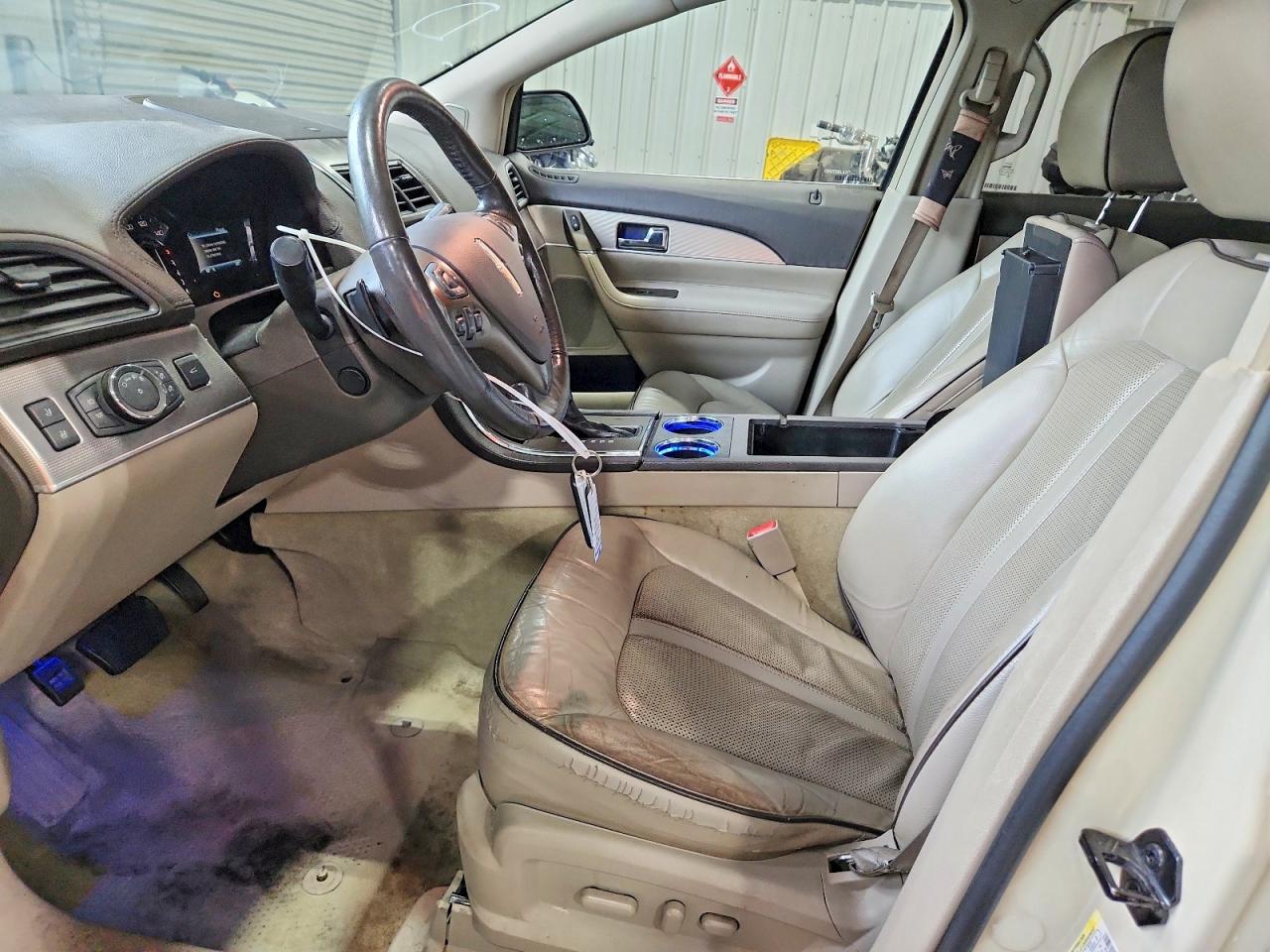 2014 Lincoln Mkx Beige vin: 2LMDJ8JK0EBL17263