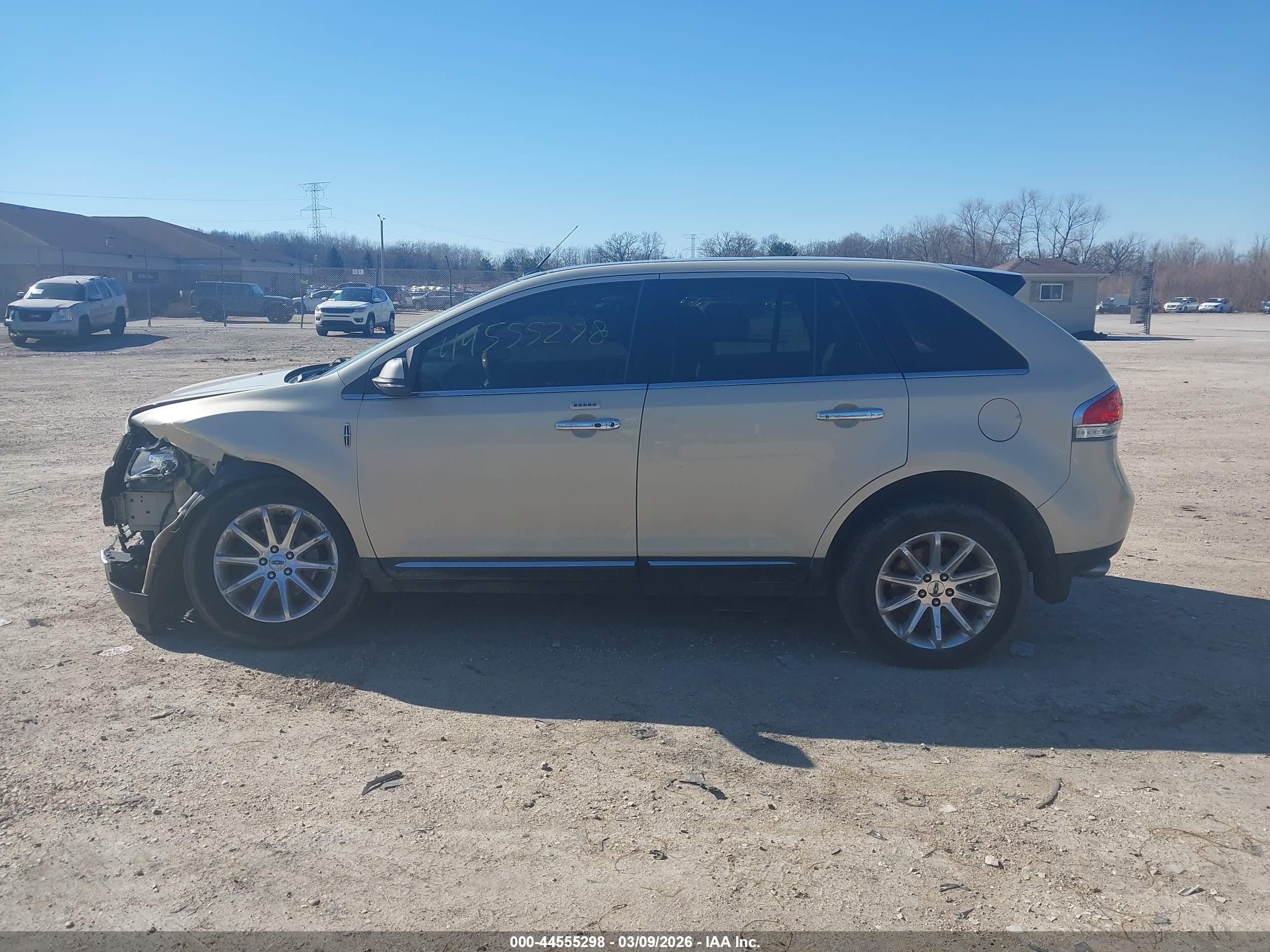 2015 Lincoln Mkx Бежевый vin: 2LMDJ8JK0FBL28250