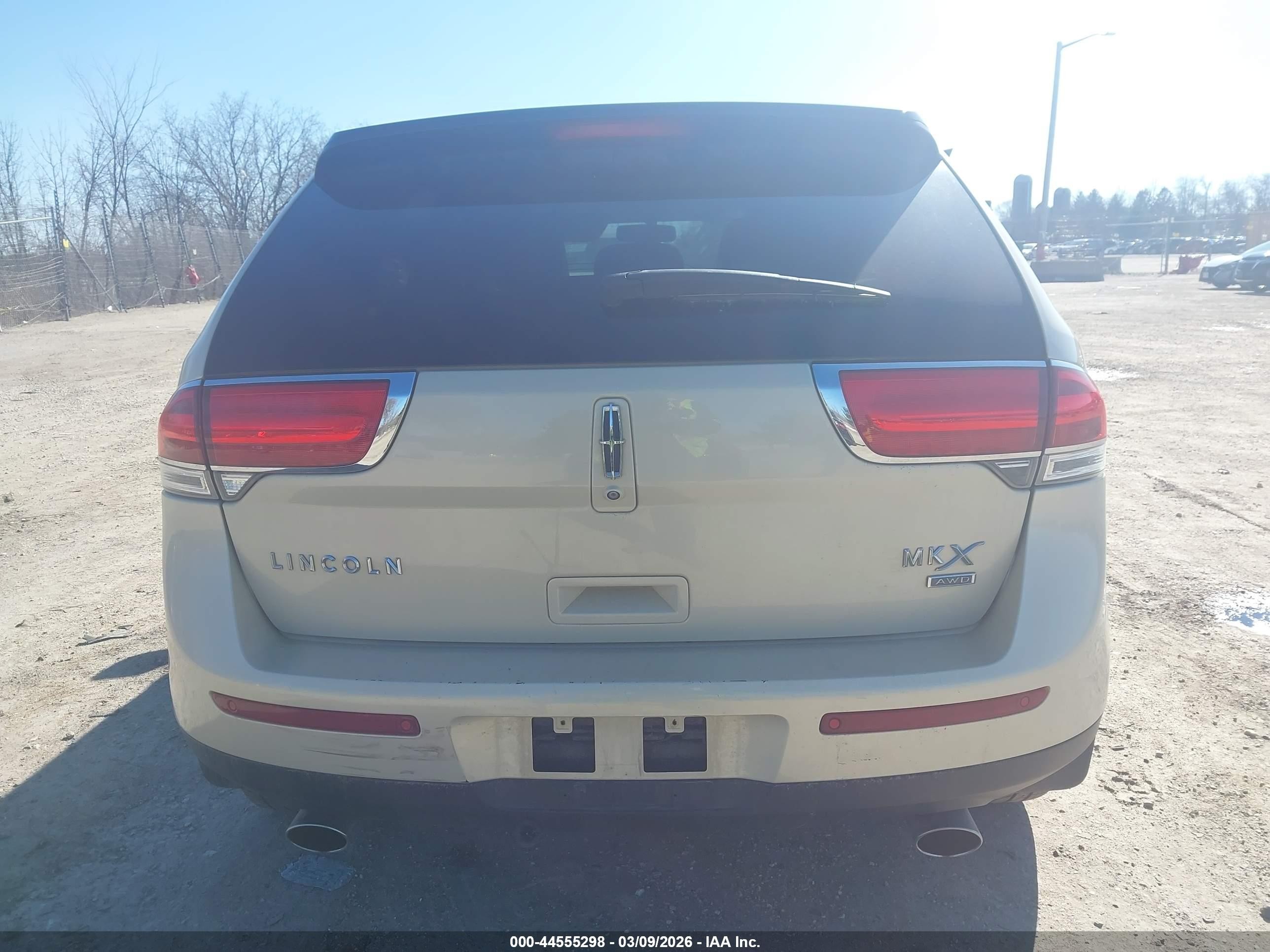 2015 Lincoln Mkx Бежевый vin: 2LMDJ8JK0FBL28250