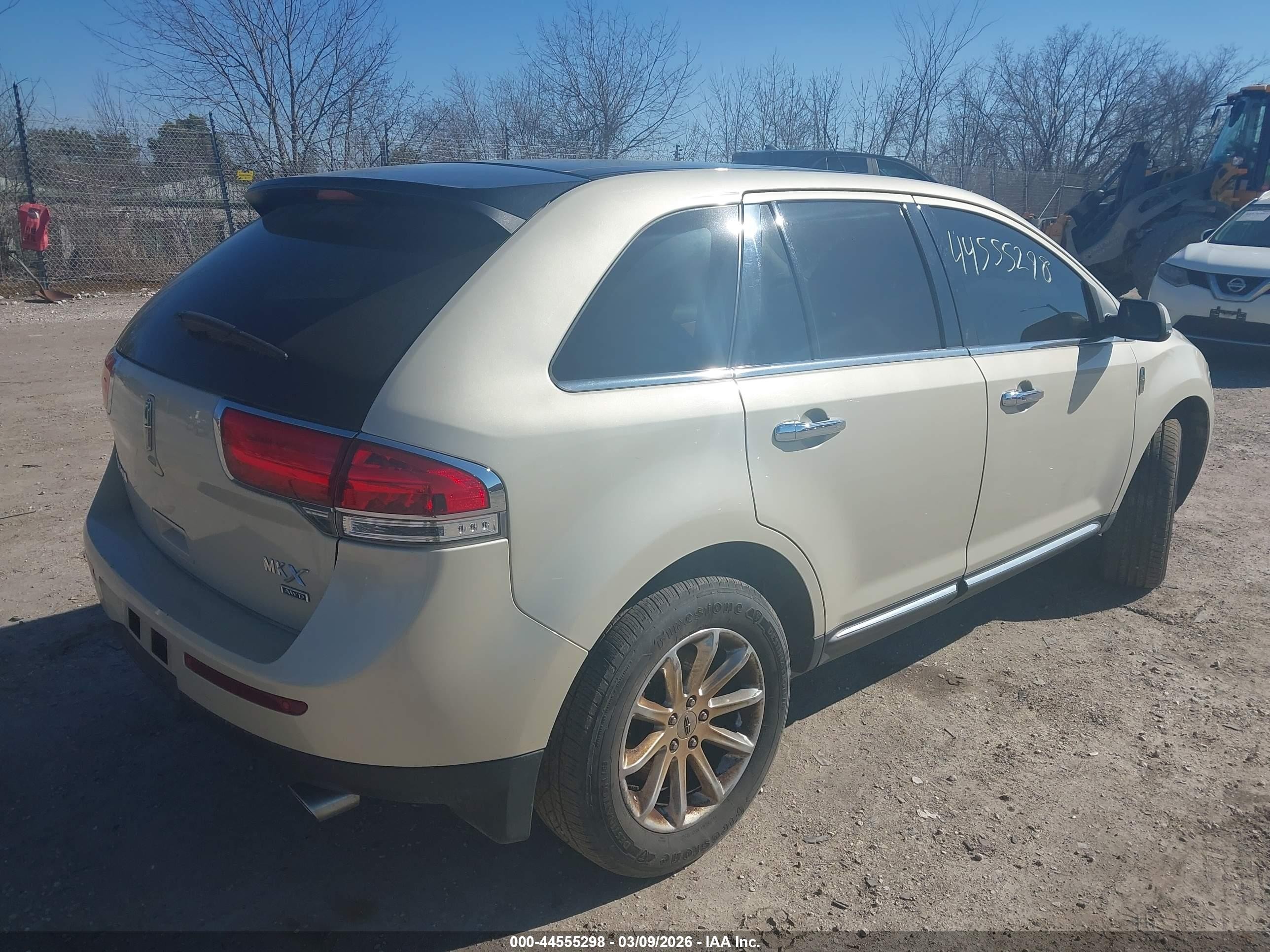 2015 Lincoln Mkx Бежевый vin: 2LMDJ8JK0FBL28250