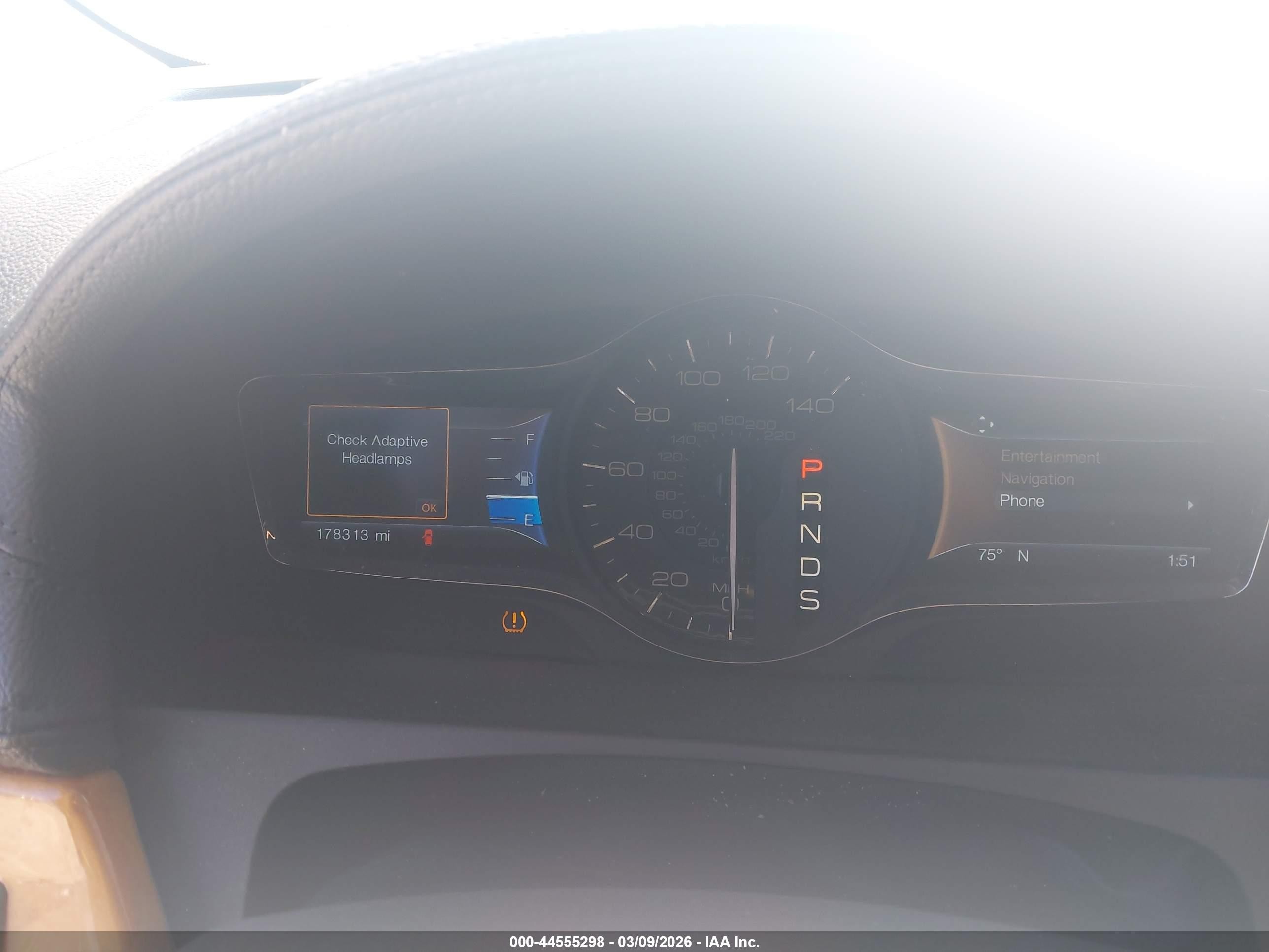2015 Lincoln Mkx Бежевый vin: 2LMDJ8JK0FBL28250