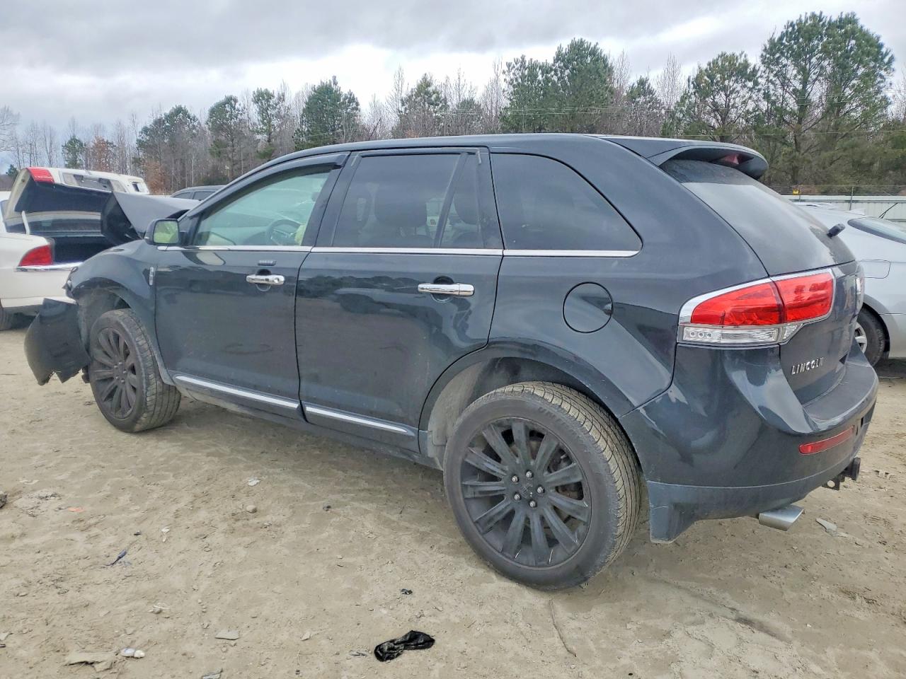 2015 Lincoln Mkx Черный vin: 2LMDJ8JK0FBL34730