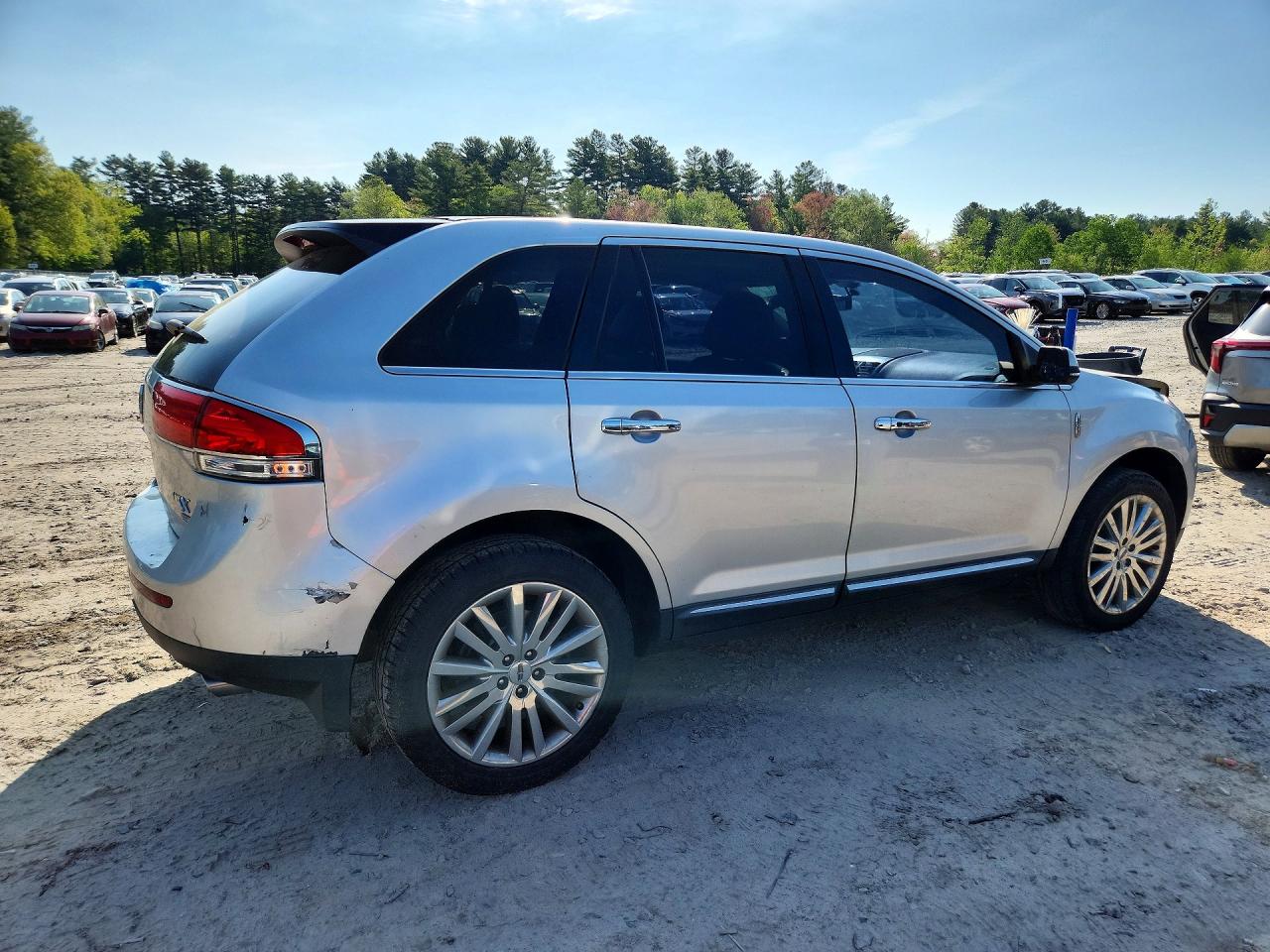 2012 Lincoln Mkx Silver vin: 2LMDJ8JK1CBL14711