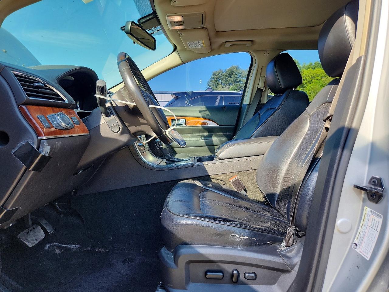 2012 Lincoln Mkx Silver vin: 2LMDJ8JK1CBL14711